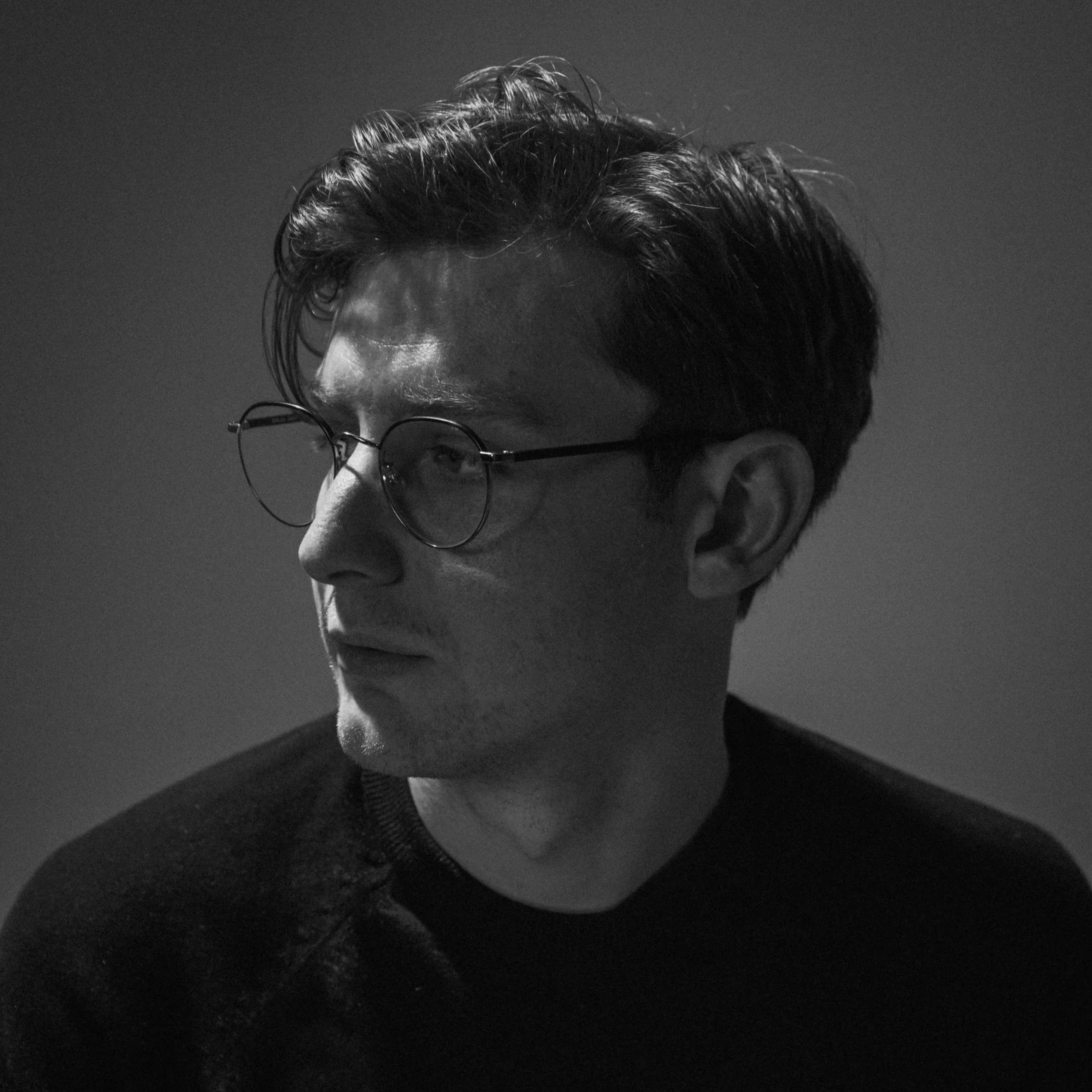 Portrait of Charlie Wilde, featured on the Clarity Indie 50 playlist