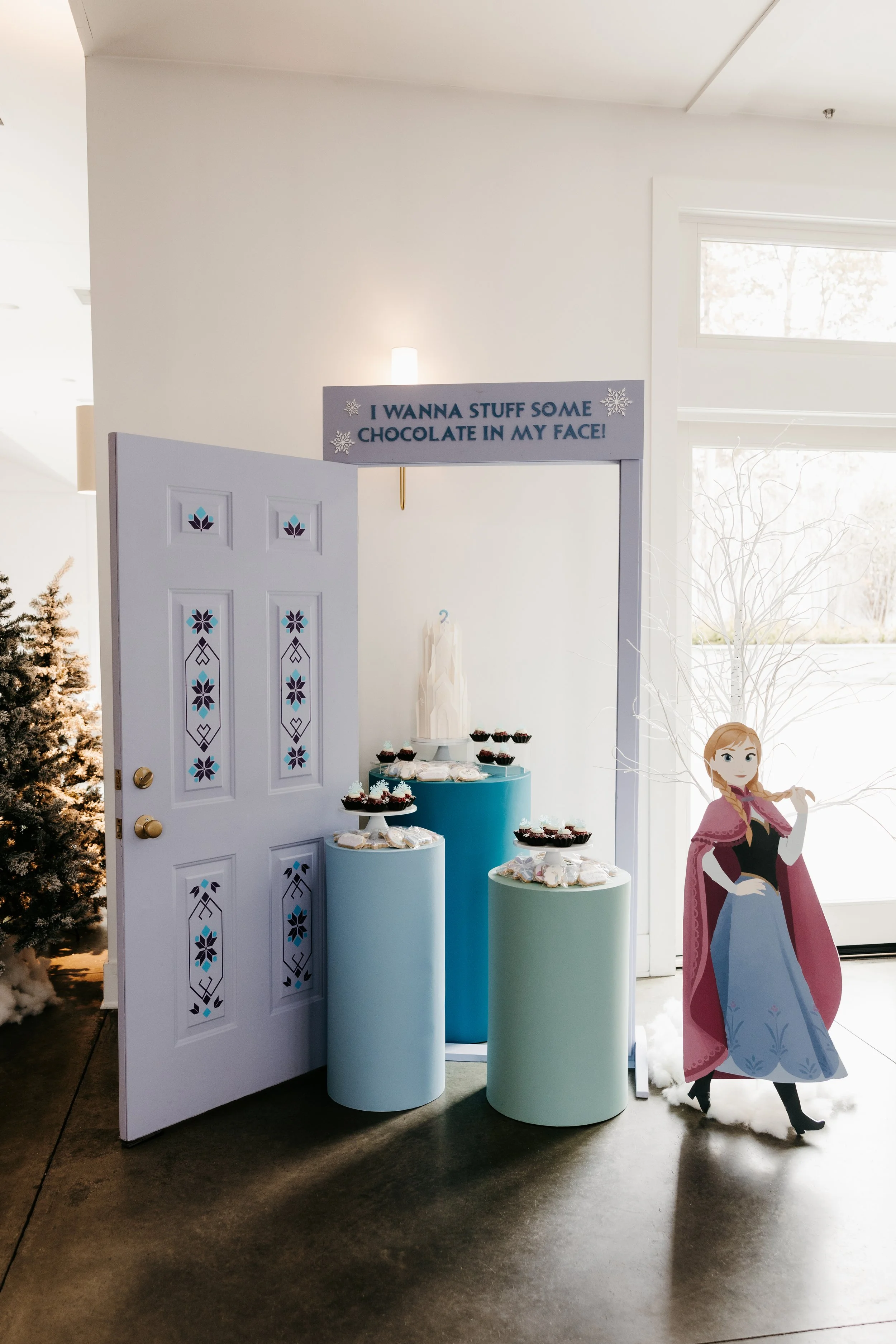 PCE_Aislynn Frozen Party_KassieLeighPhotography-119.jpg