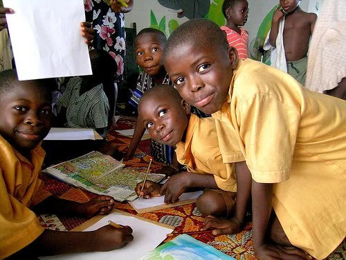 Schulen in Afrika bauen