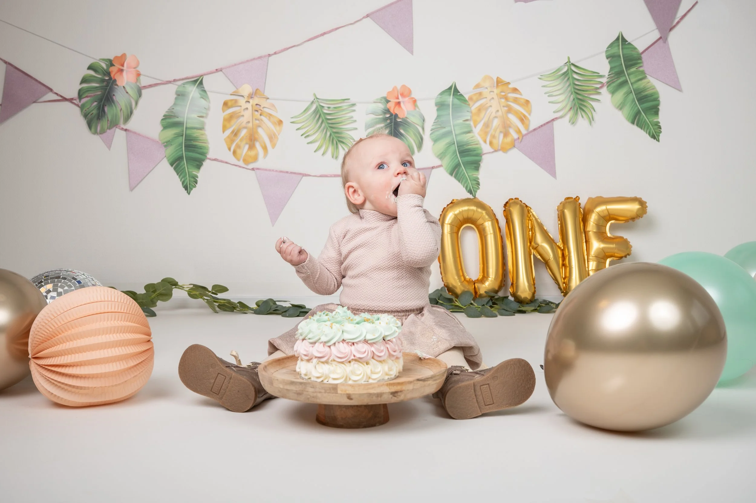 cake smash fotoshoot eerste verjaardag West-Friesland
