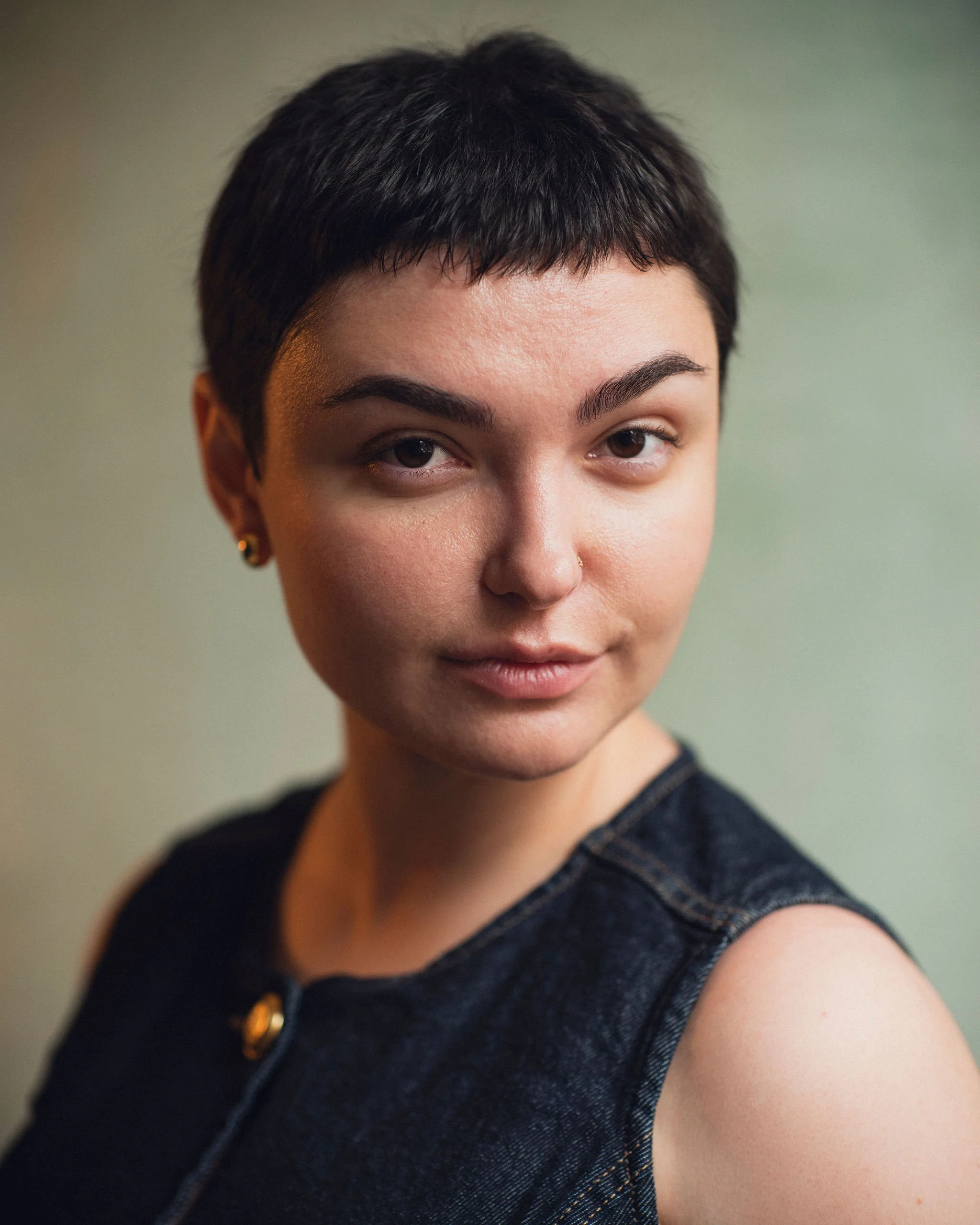 London actor Headshot Photograph of a woman