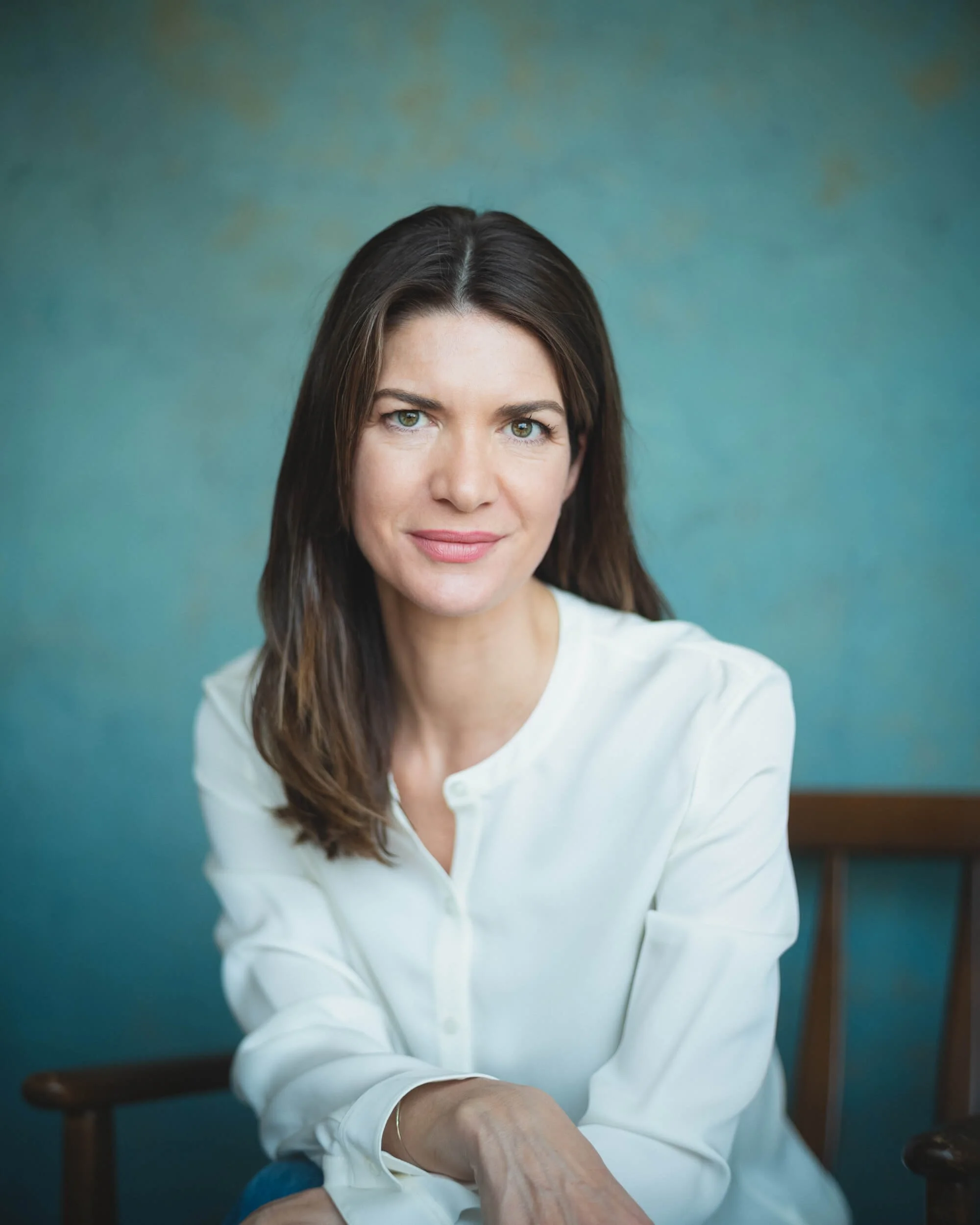 Business headshot photographer london Virginie