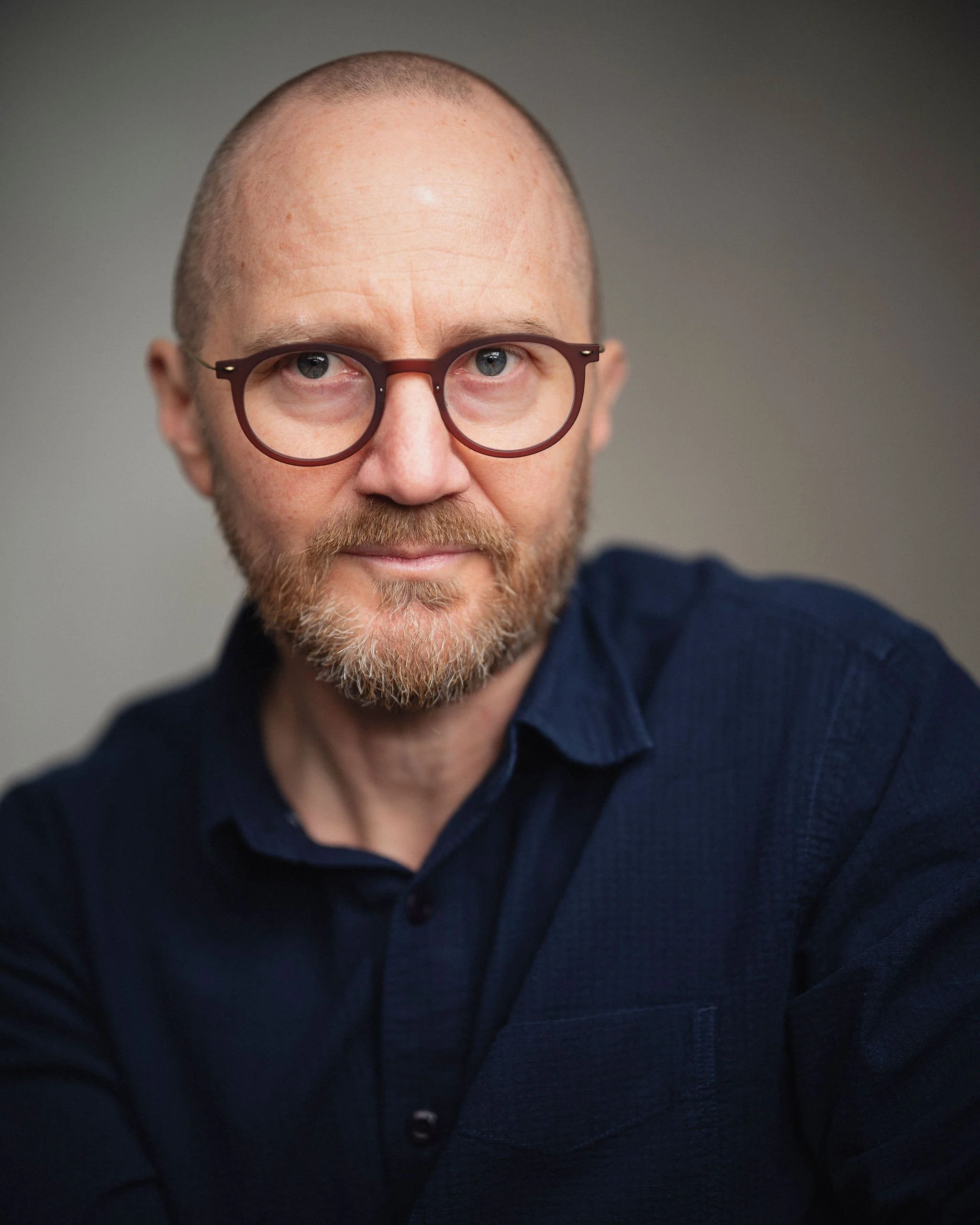 Business headshot photograph of a man - therapist headshot