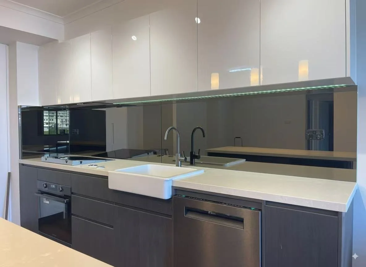 The Mirror Splashback