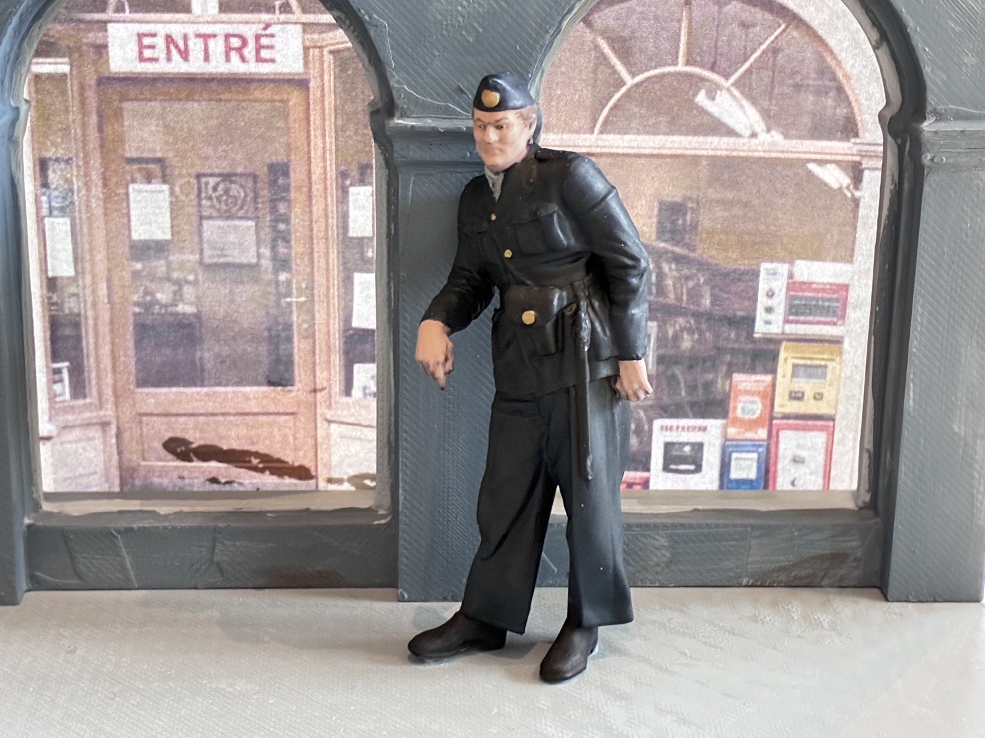 Painted version of 1950ths policeman printed in Resin. Painted by Christpher Chan