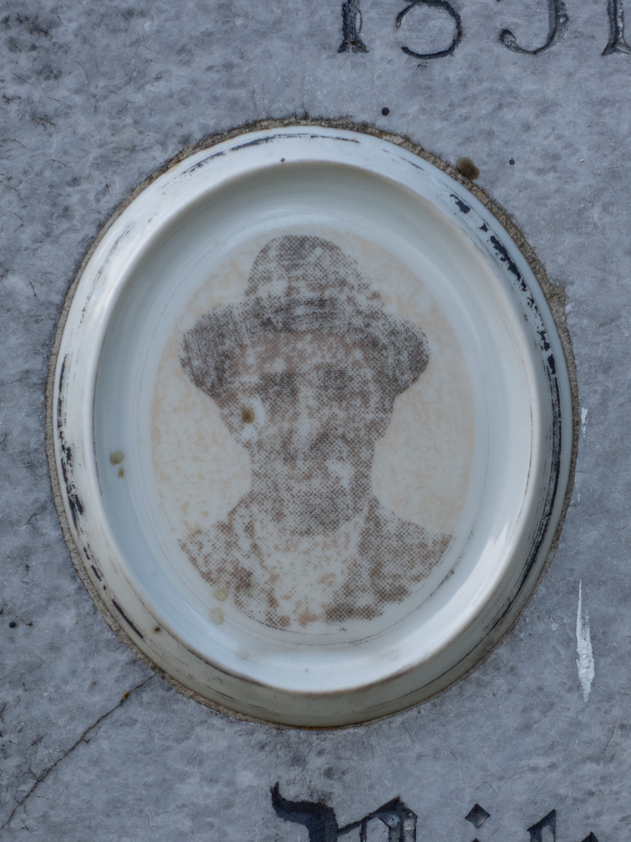 Photo from the collection: Fading Memorial Portraits by Jakob Maria Wagner.