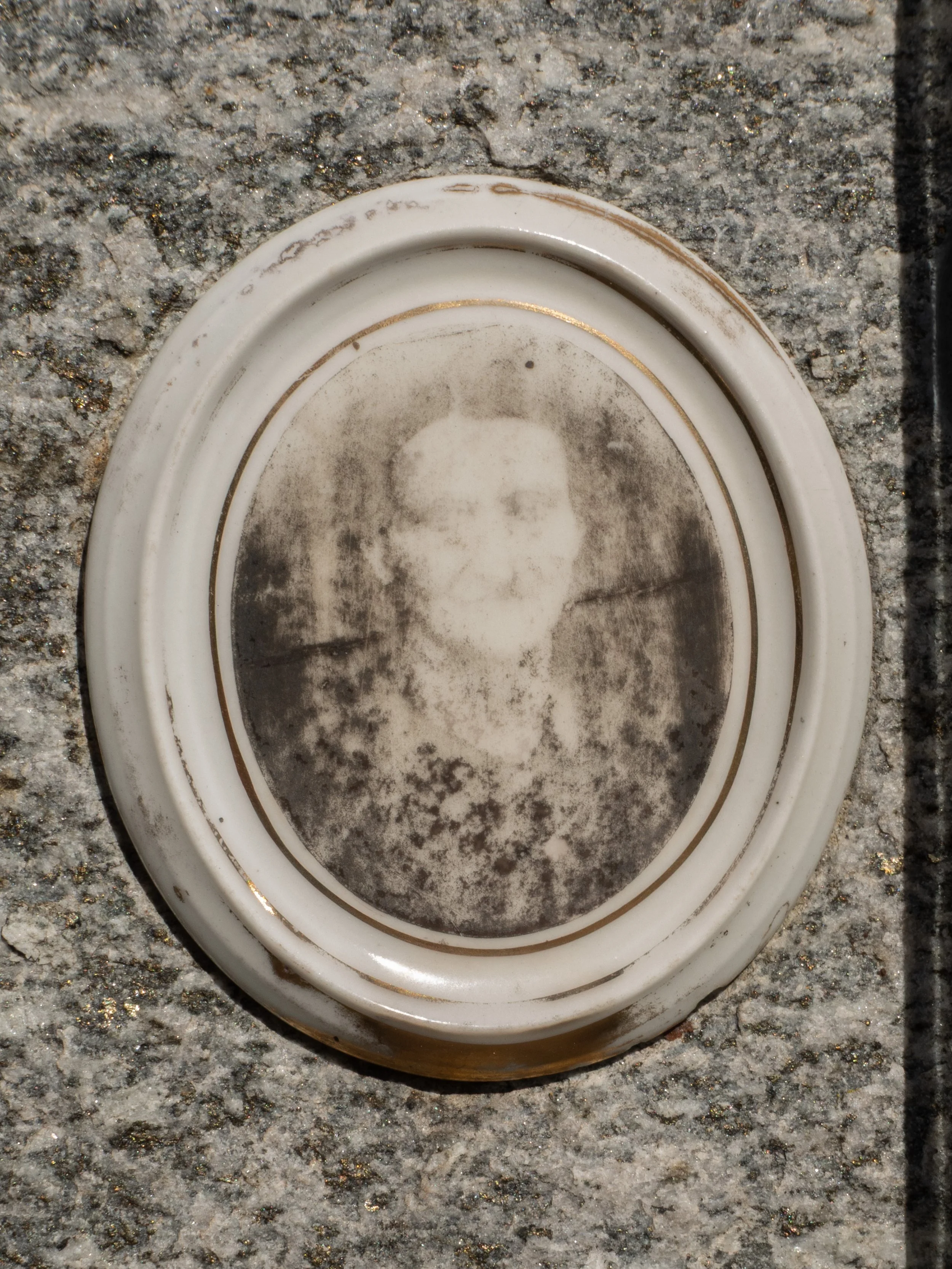 Photo from the collection: Fading Memorial Portraits by Jakob Maria Wagner.