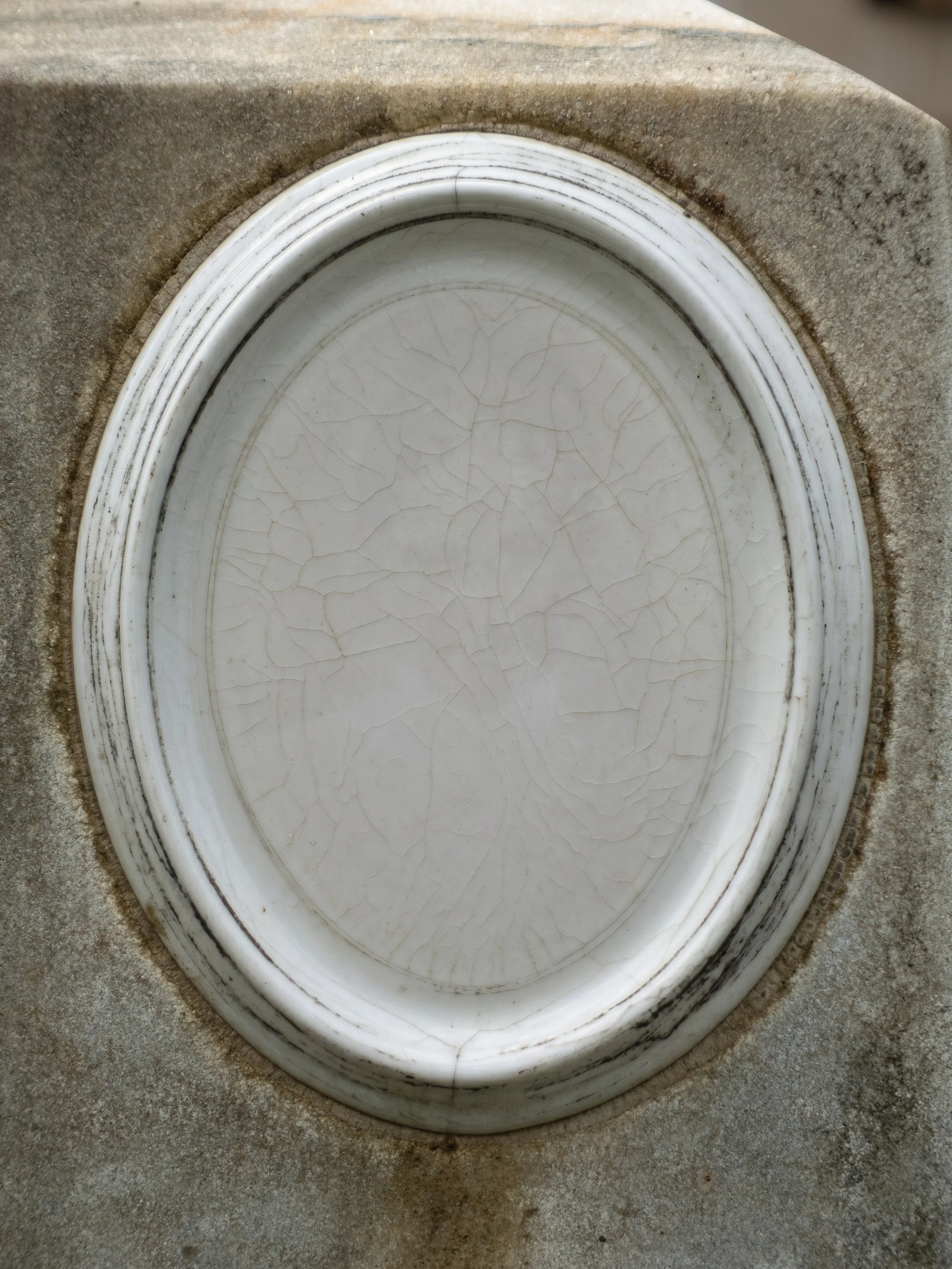 Photo from the collection: Fading Memorial Portraits by Jakob Maria Wagner.