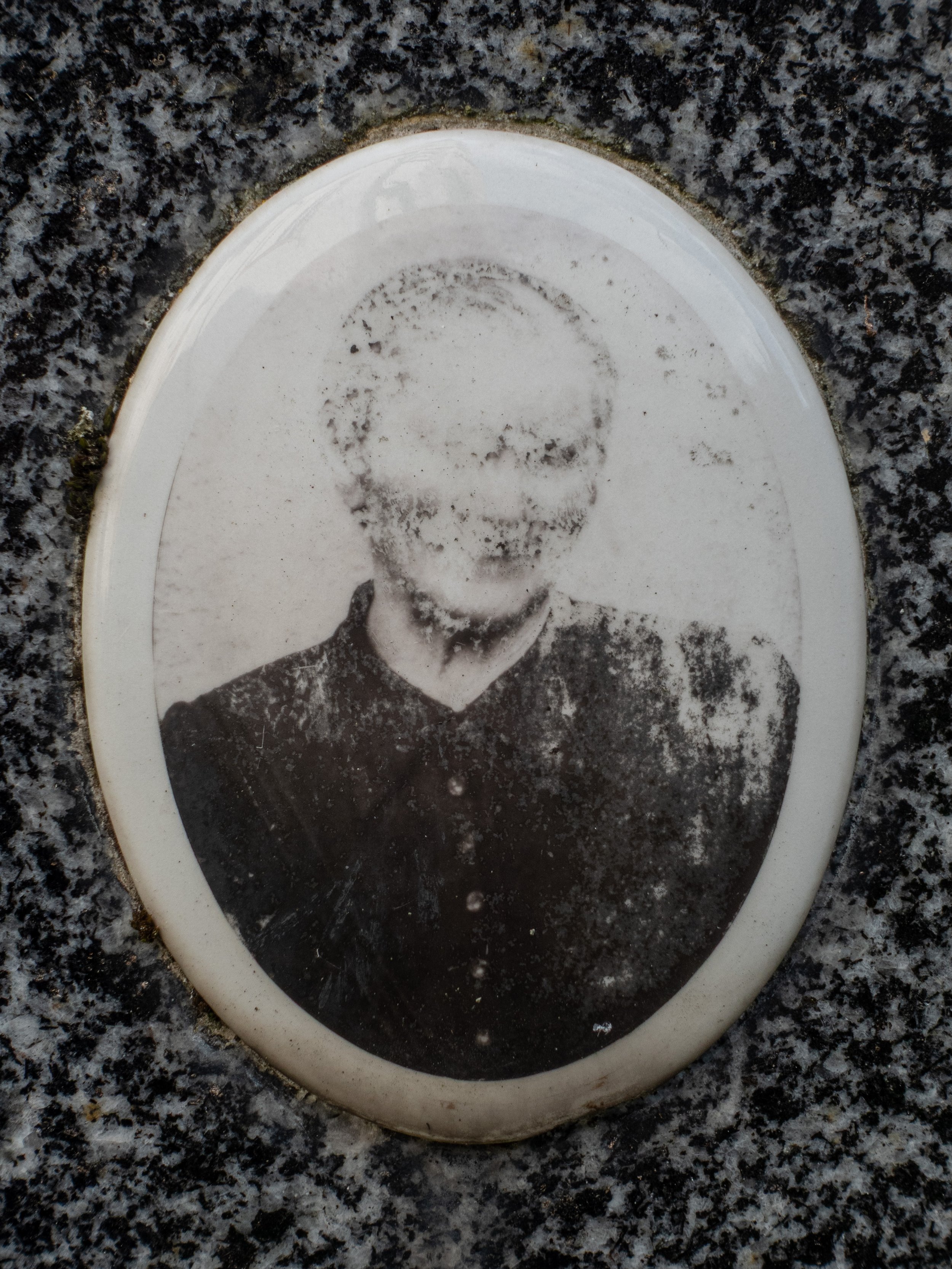 Photo from the collection: Fading Memorial Portraits by Jakob Maria Wagner.