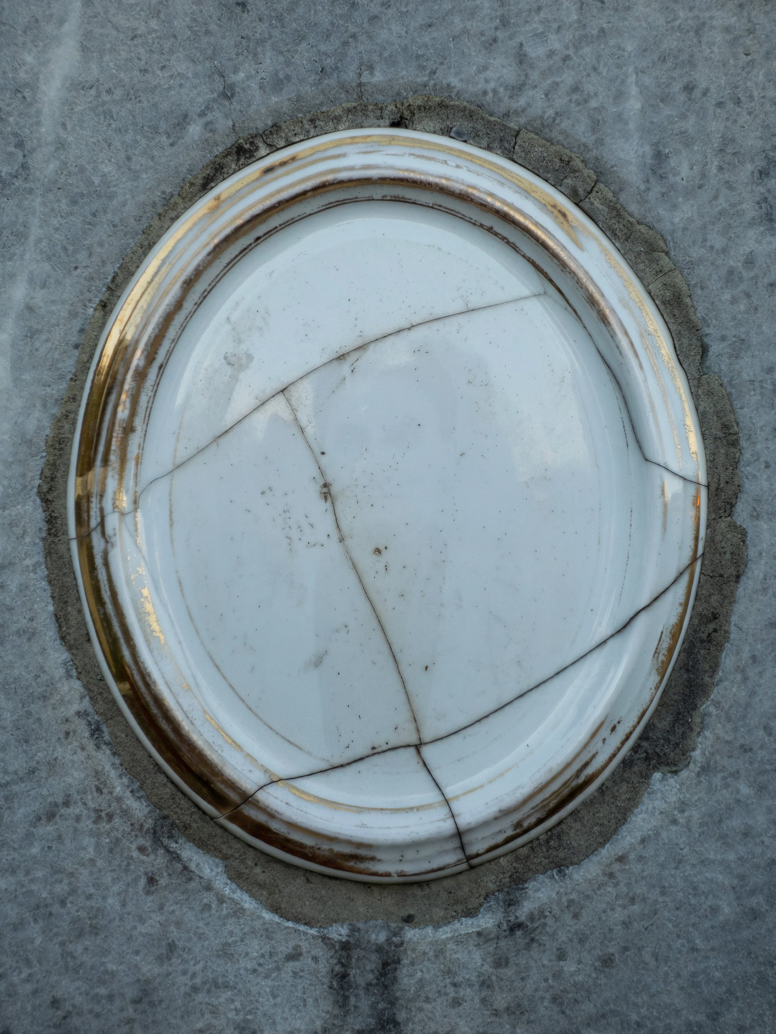 Photo from the collection: Fading Memorial Portraits by Jakob Maria Wagner.