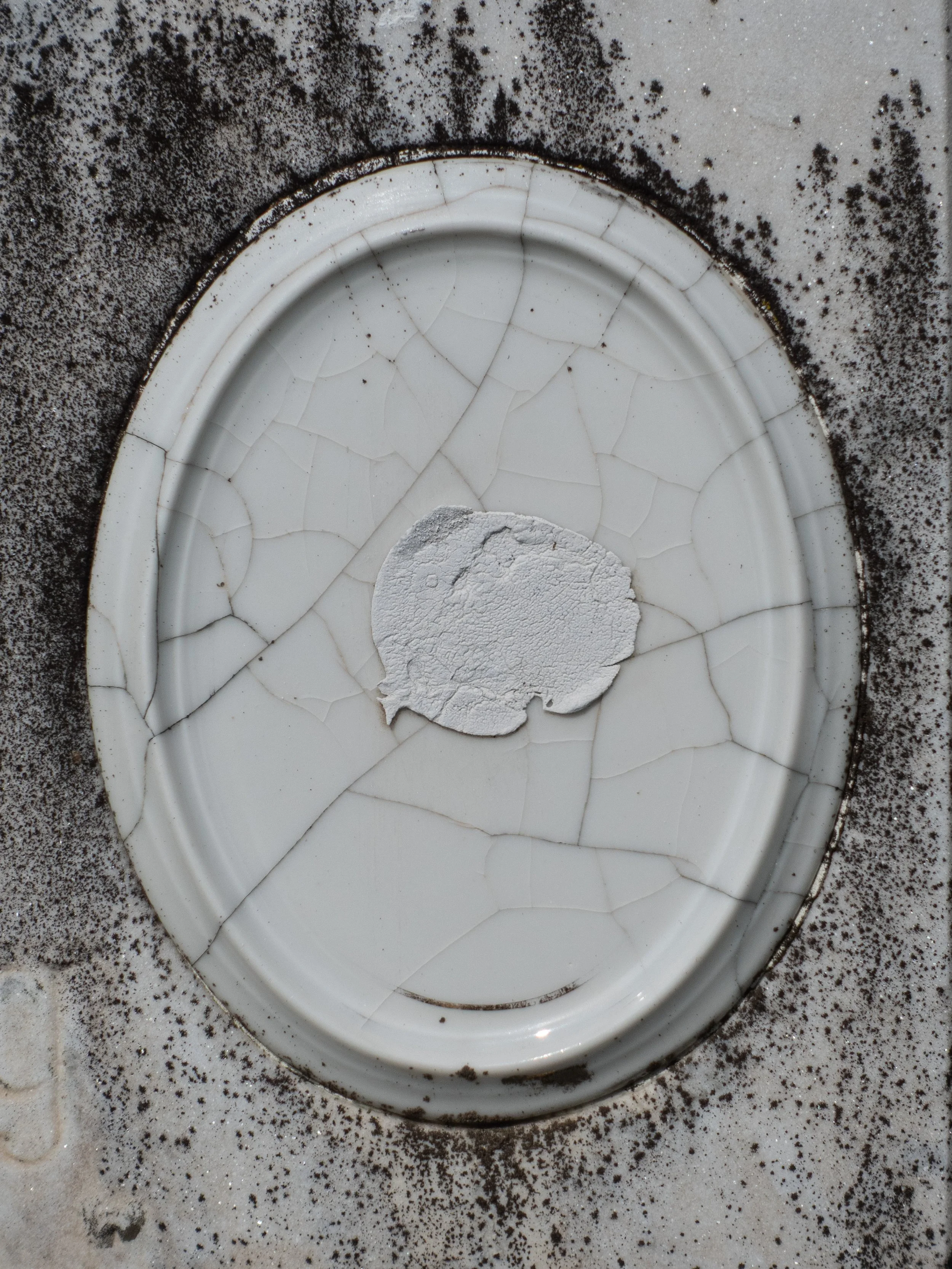 Photo from the collection: Fading Memorial Portraits by Jakob Maria Wagner.