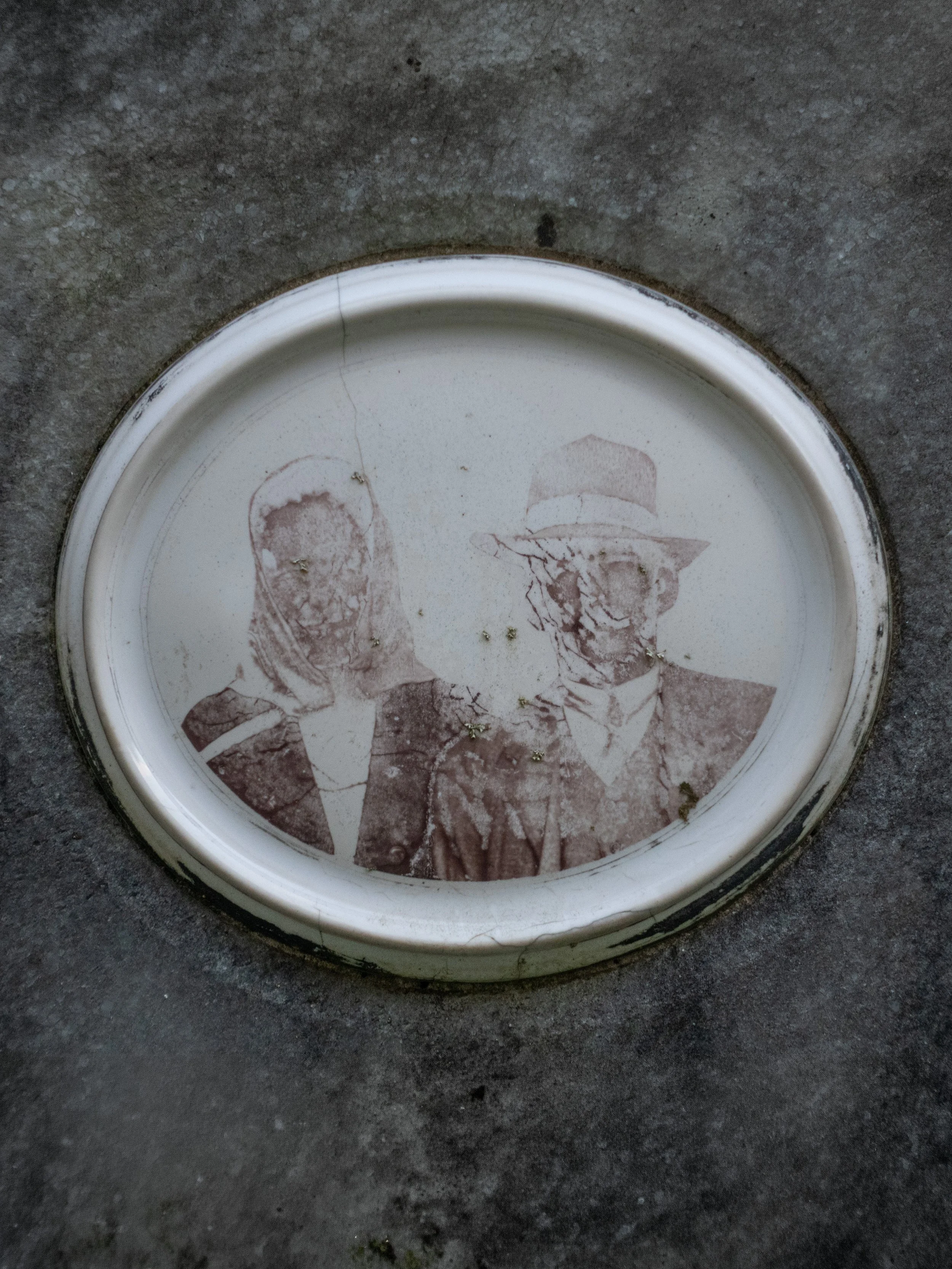 Photo from the collection: Fading Memorial Portraits by Jakob Maria Wagner.