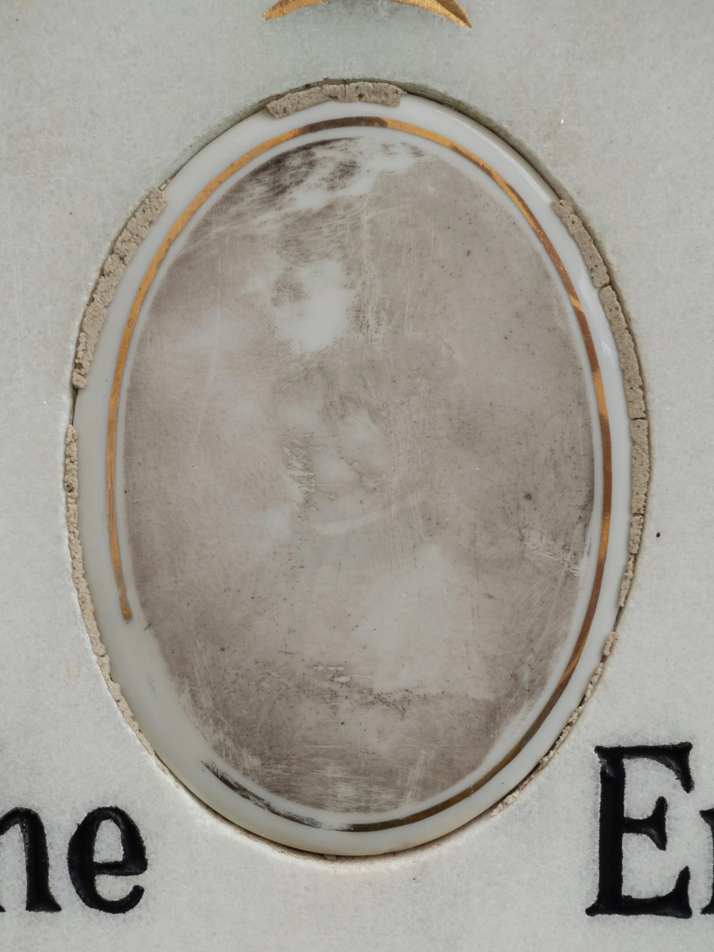 Photo from the collection: Fading Memorial Portraits by Jakob Maria Wagner.