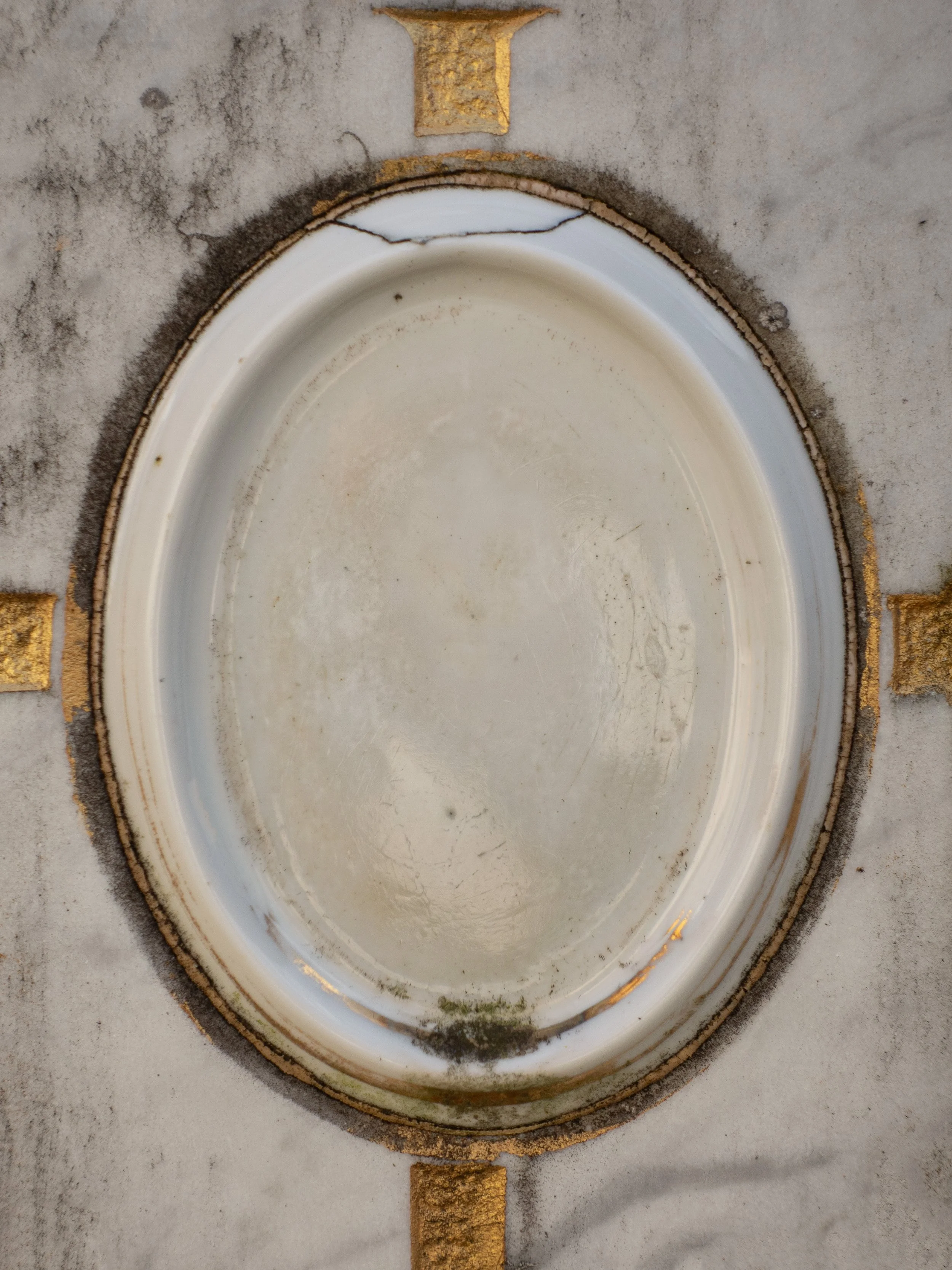 Photo from the collection: Fading Memorial Portraits by Jakob Maria Wagner.