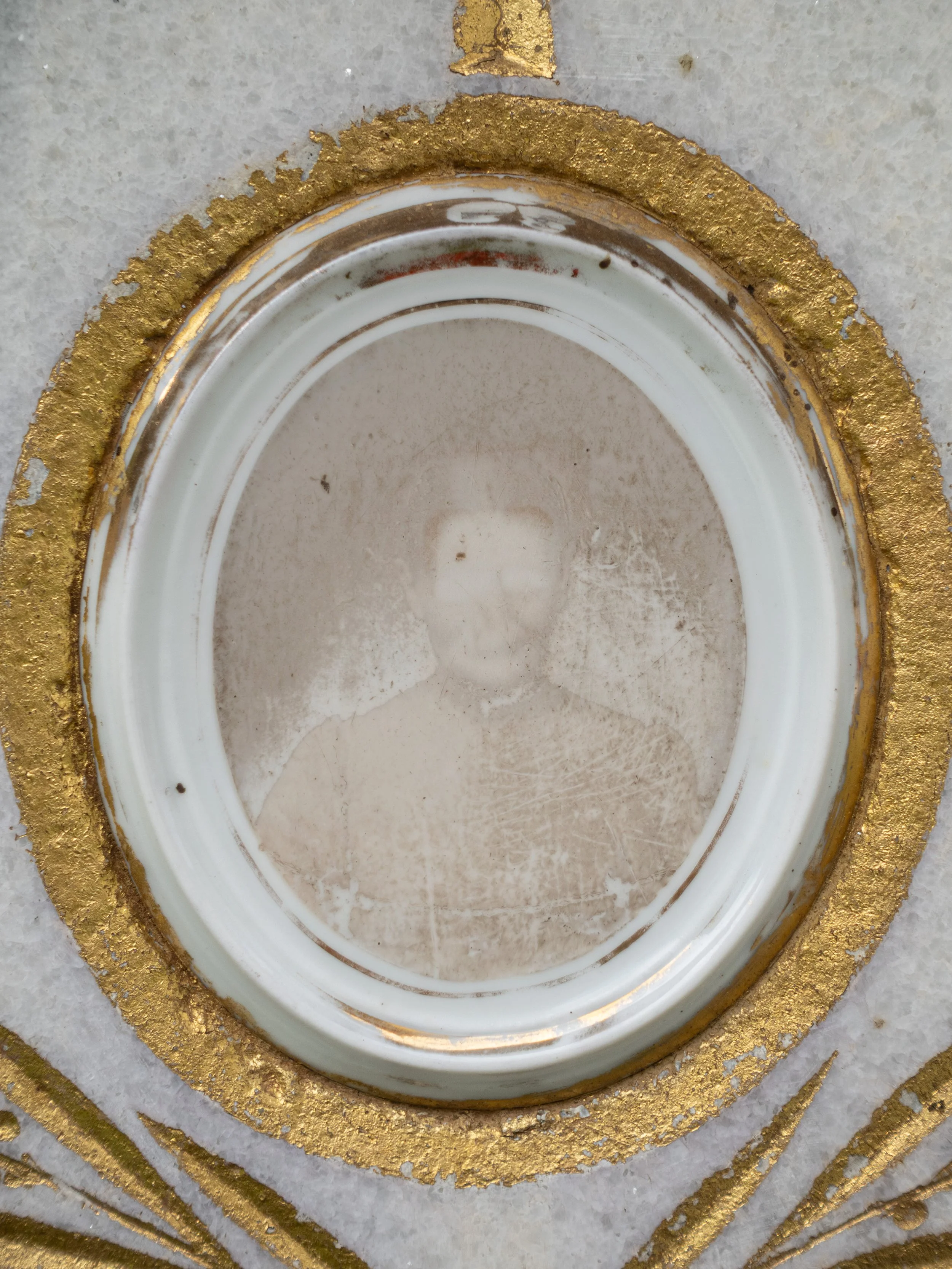Photo from the collection: Fading Memorial Portraits by Jakob Maria Wagner.