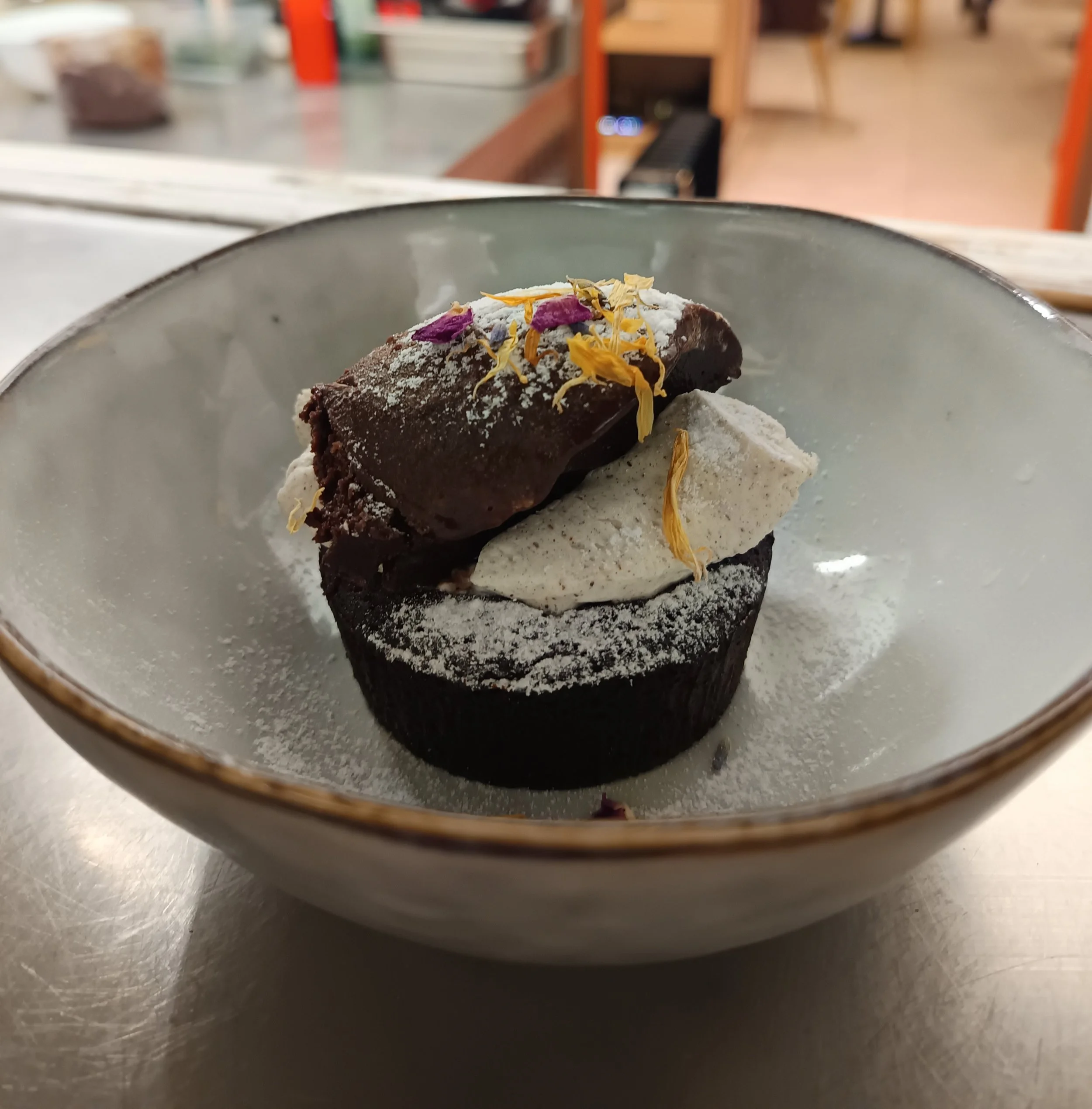 restaurant enracinés lyon vegan 