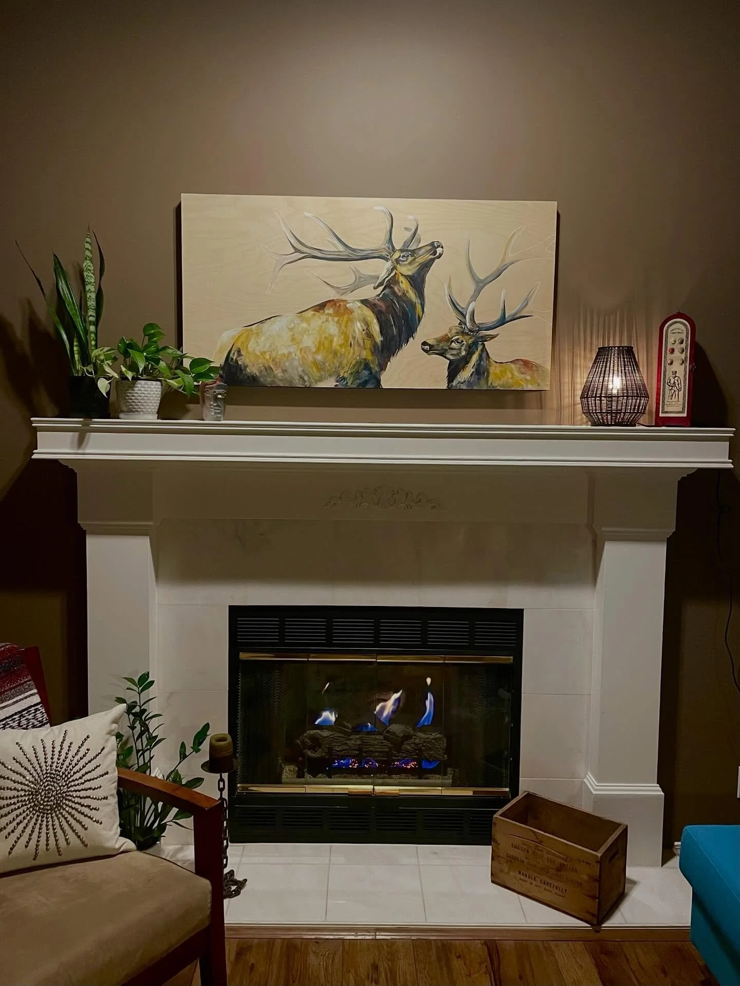 They always look so different off the easel. I love how they come alive on the wall. 

&ldquo;The Golden Ones&rdquo;
48x 24&rdquo; 
Private collection 

#caitlinbeslerart #wildlifeartist #elkart #bullelk