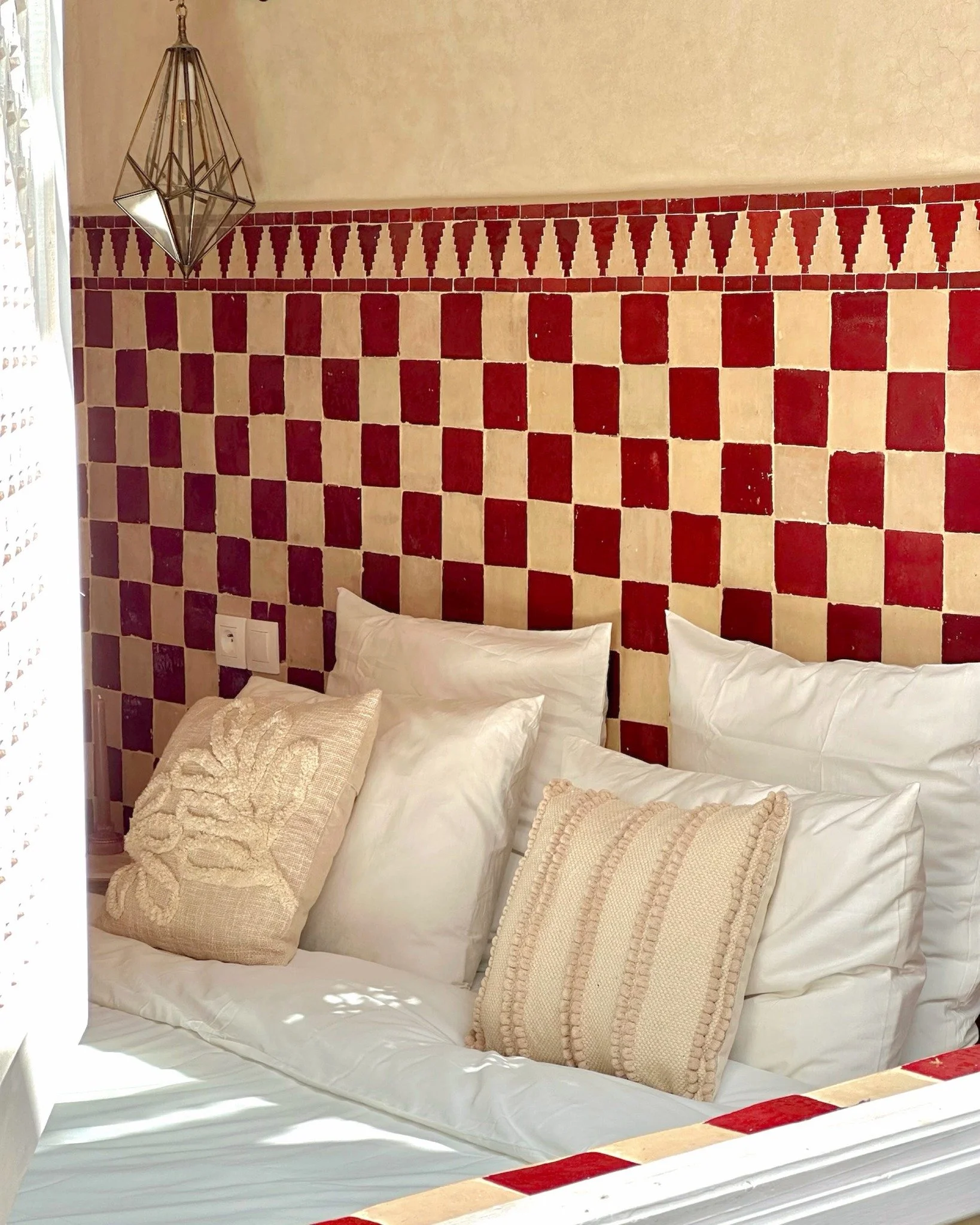 Sunlit pillows, quiet hearts.
Riad El Badun, where mornings linger. ✨

#riadelbadun #riadmarrakech #boutiqueriad #moroccandesign #marrakechinteriors #authenticmorocco #marrakechvibes #hiddengemmarrakech