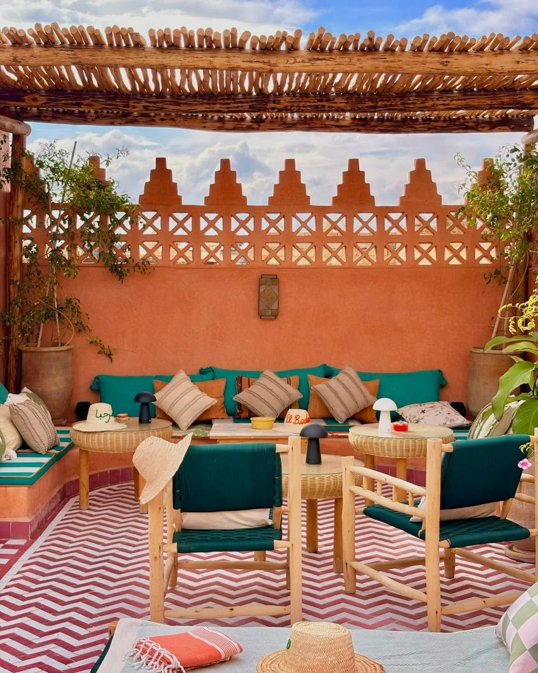 Rooftop moments: mint tea, good talks, and the Medina all around. 🫖

#riadelbadun #marrakech #medinamarrakech #babdoukkala #morocco #marrakechriad #riadlife #rooftopterrace #boutiqueriad #travelmorocco #slowtravel #stayinmarrakech