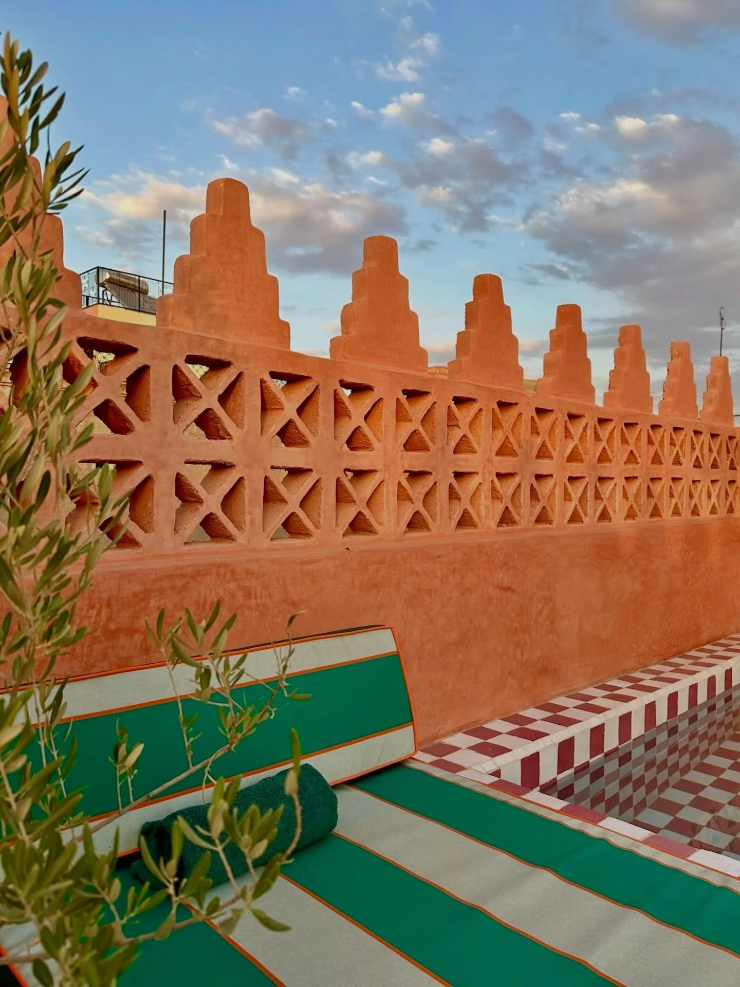 A refined escape above the city &mdash; sculpted terracotta, tranquil water, and timeless Moroccan elegance. Luxury, in its quietest form.

#LuxuryRiad #HighEndTravel #MarrakechLuxury #RefinedEscape #TimelessElegance