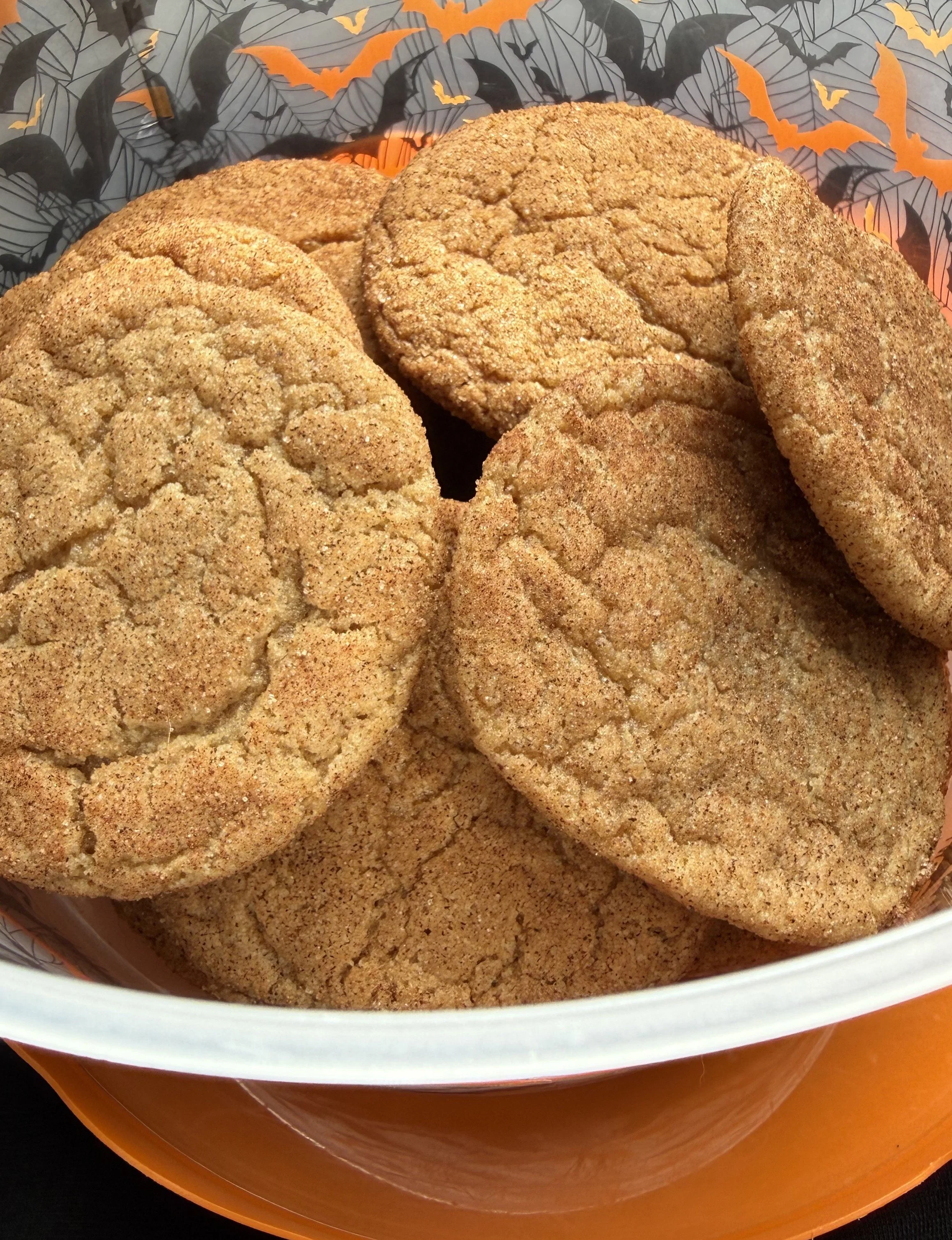 Cookies Zoom In in tub.jpeg