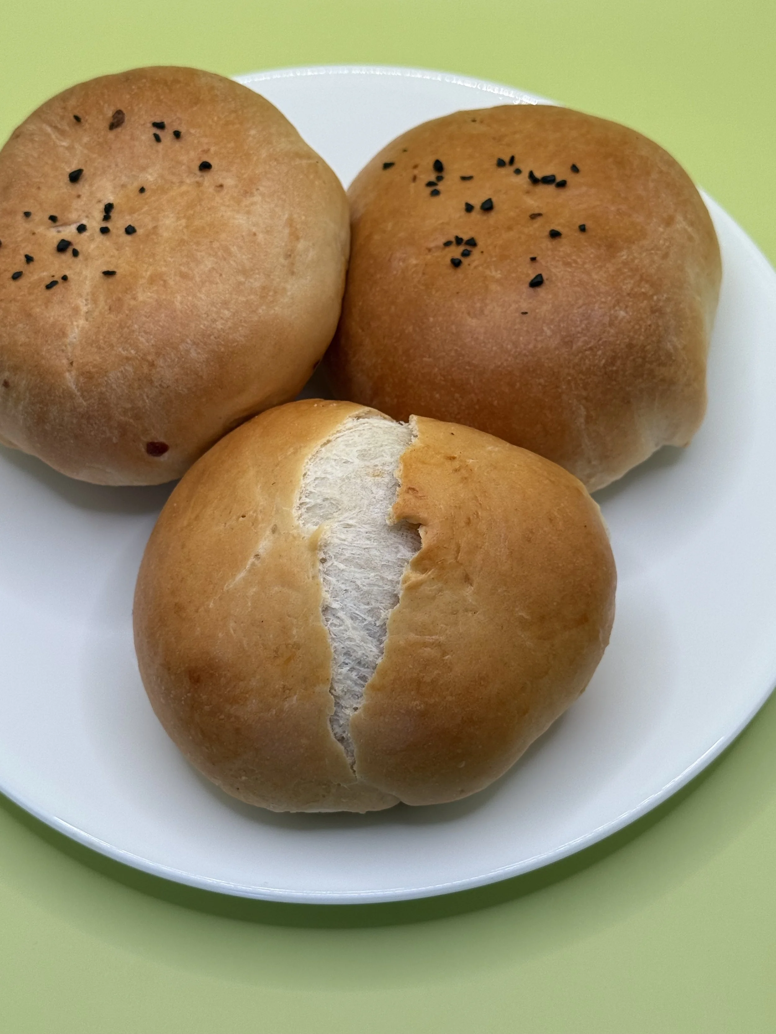 3 buns Green background.jpeg