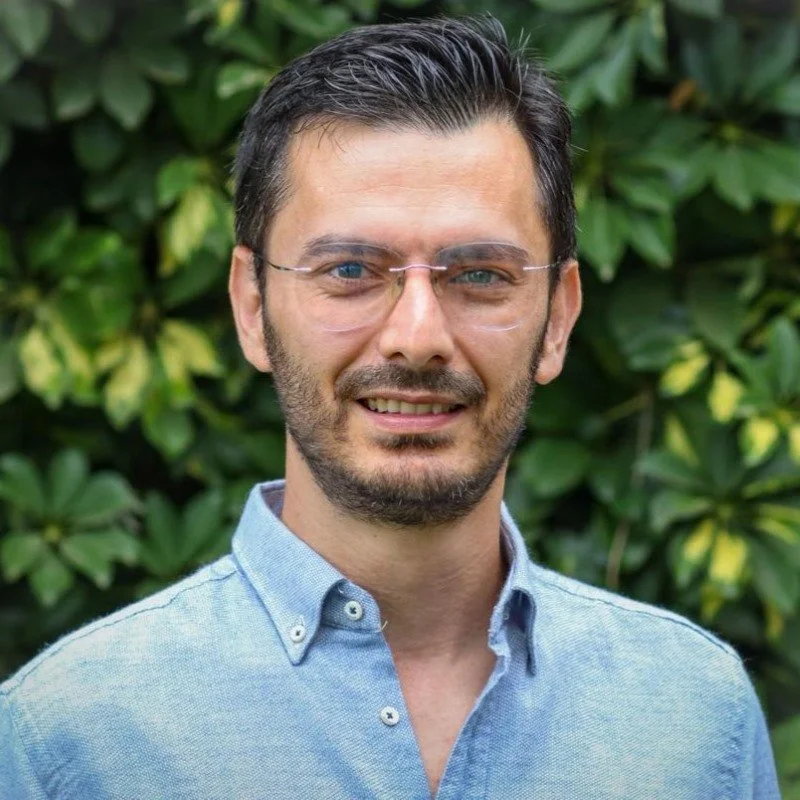 Portrait of Arash Golnam