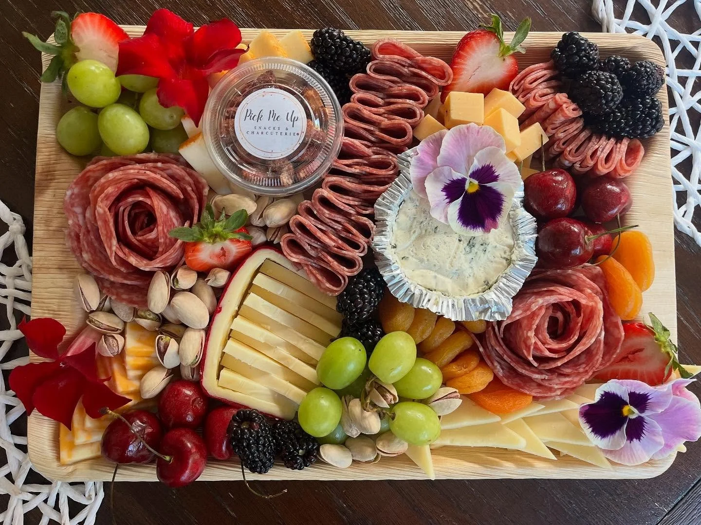 Large Charcuterie Board (8-10)