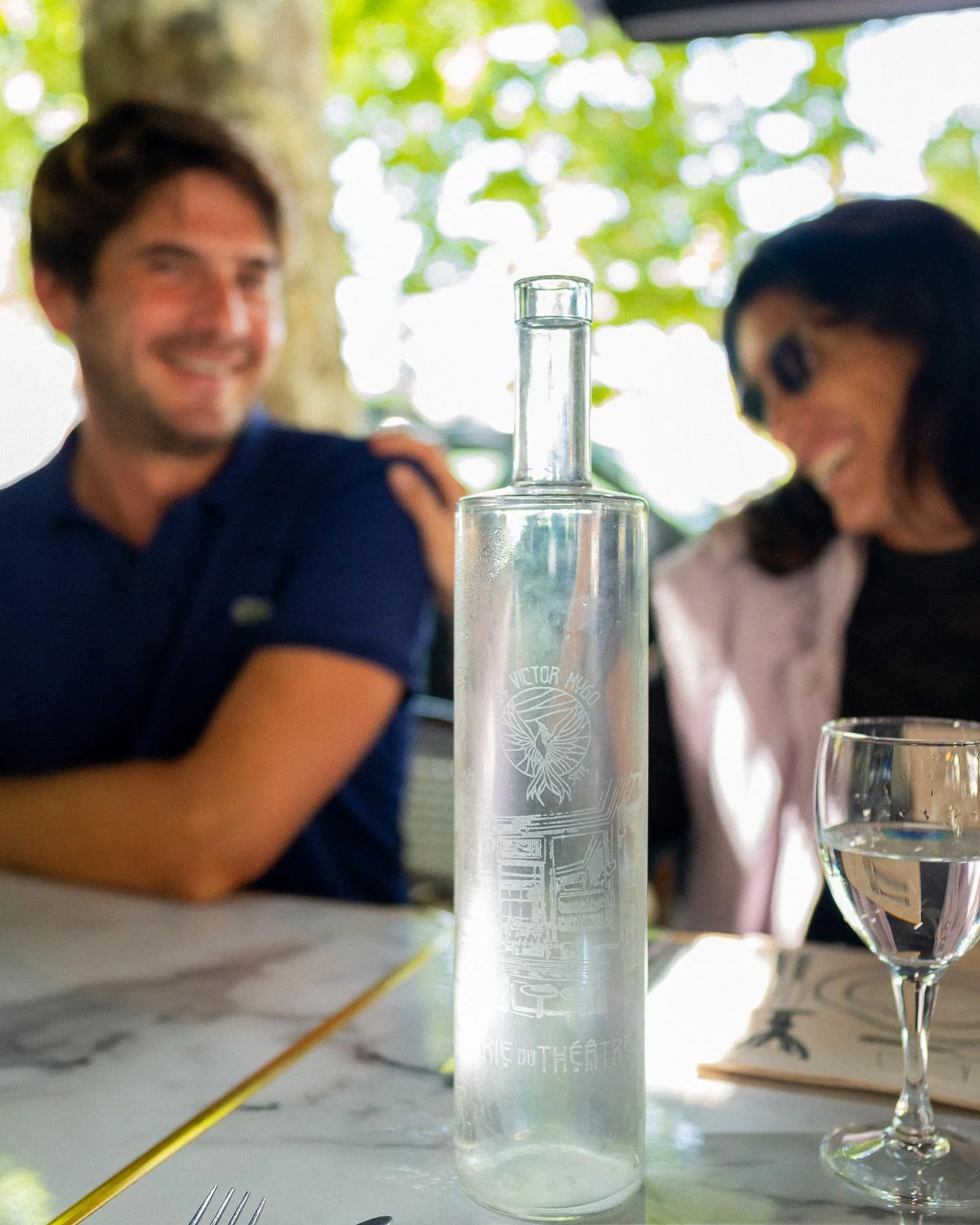 La carafe personnalis&eacute;e pour vos &eacute;tablissements ! ☀️

On vous propose la personnalisation de nos carafes pour graver votre devanture, logo, marque&hellip;pour faire de votre &eacute;tablissement ou &eacute;v&egrave;nement une vraie iden