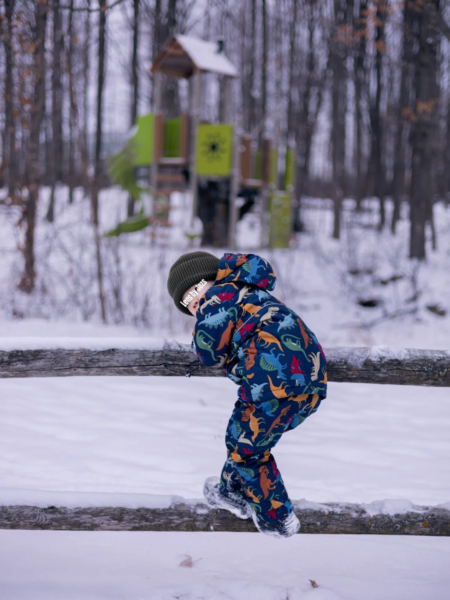 The weather outside may be frightful, but the moments we captured, is delightful! 

Winter family sessions are in full swing, if you&rsquo;ve been dreaming of snowy portraits, now&rsquo;s the time.

DM me to book your own little piece of winter wonde