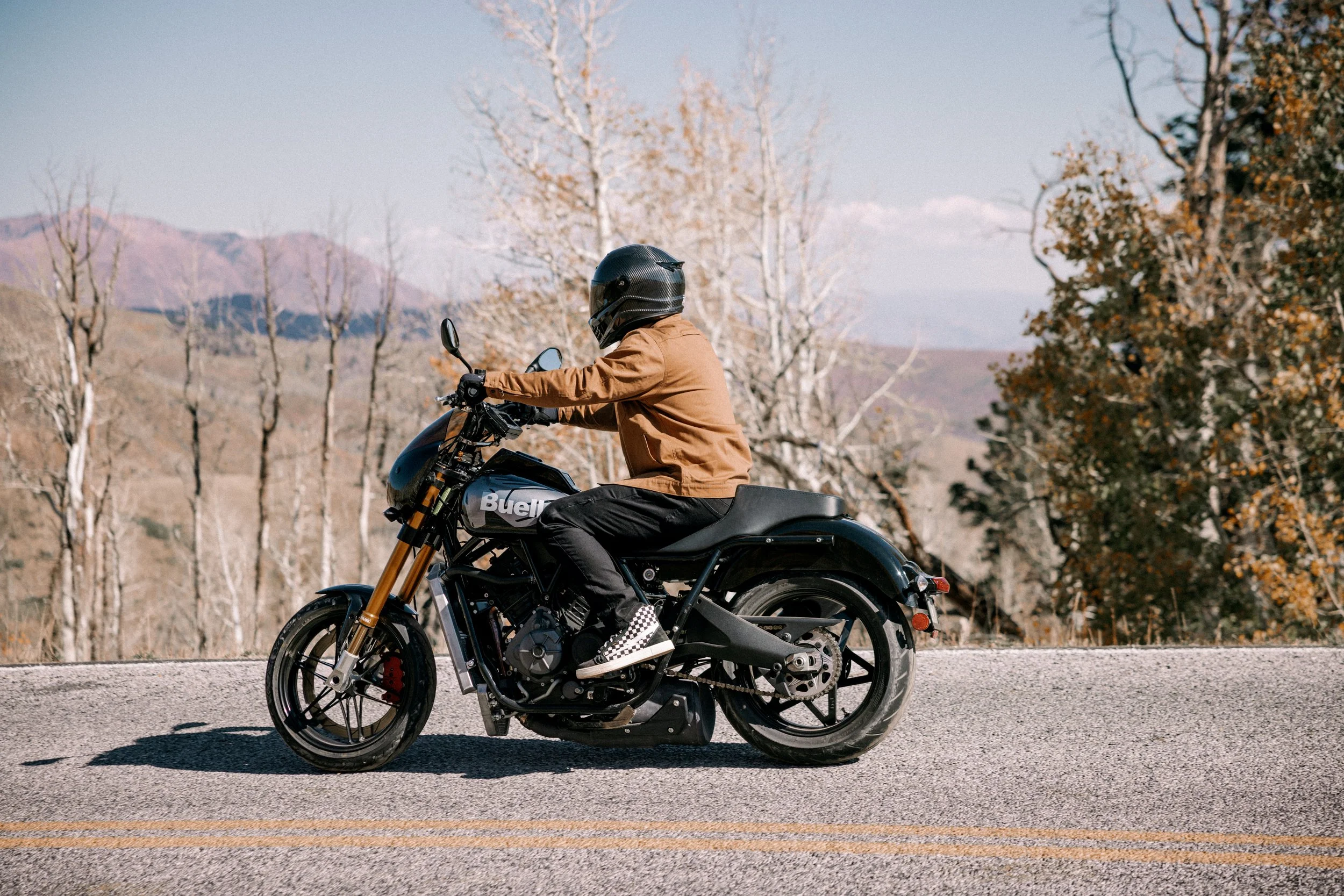 Riding the v2 Buell Super Cruiser: Facts and Feedback from Fellow Riders - Part two