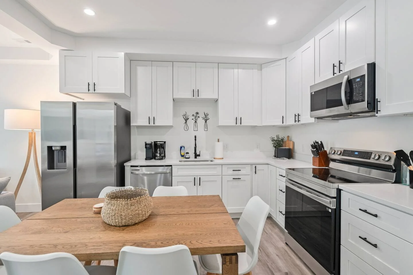 unit 3 baths - kitchen.jpeg