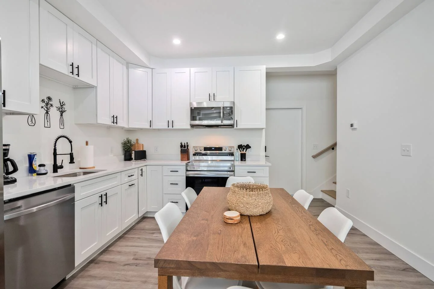 unit 3 baths - kitchen 2.jpeg