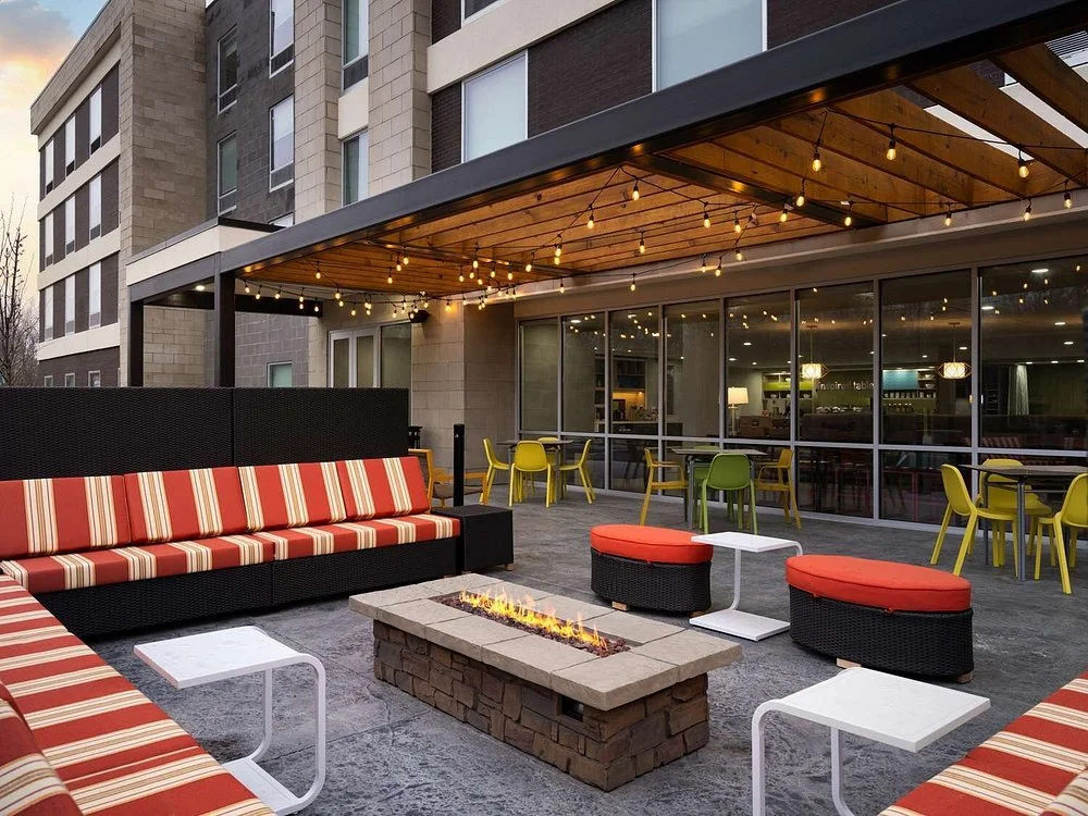 home 2 suites - brownsburg.outside 2.jpg