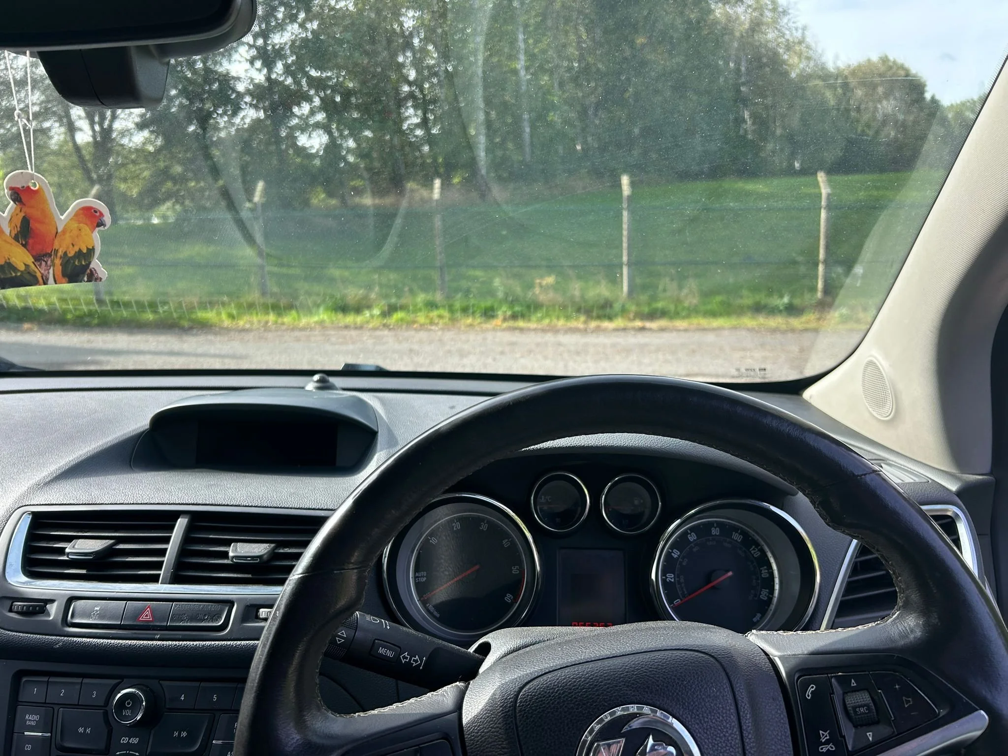 WhatsApp Image 2025-10-05 at 17.27.24.jpeg