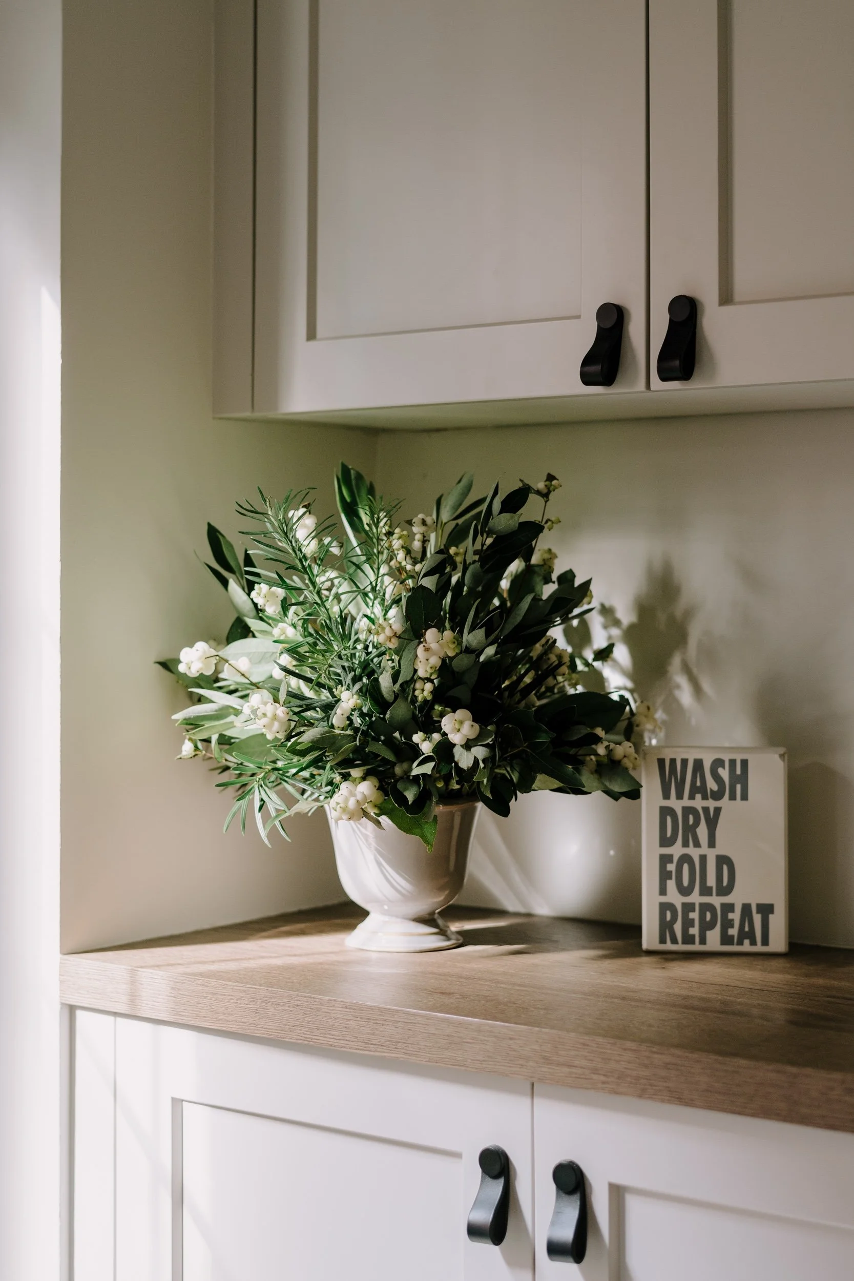 Laundry-Mudrooms_Hartley Built Laundry & Kitchen WEB-49.jpg