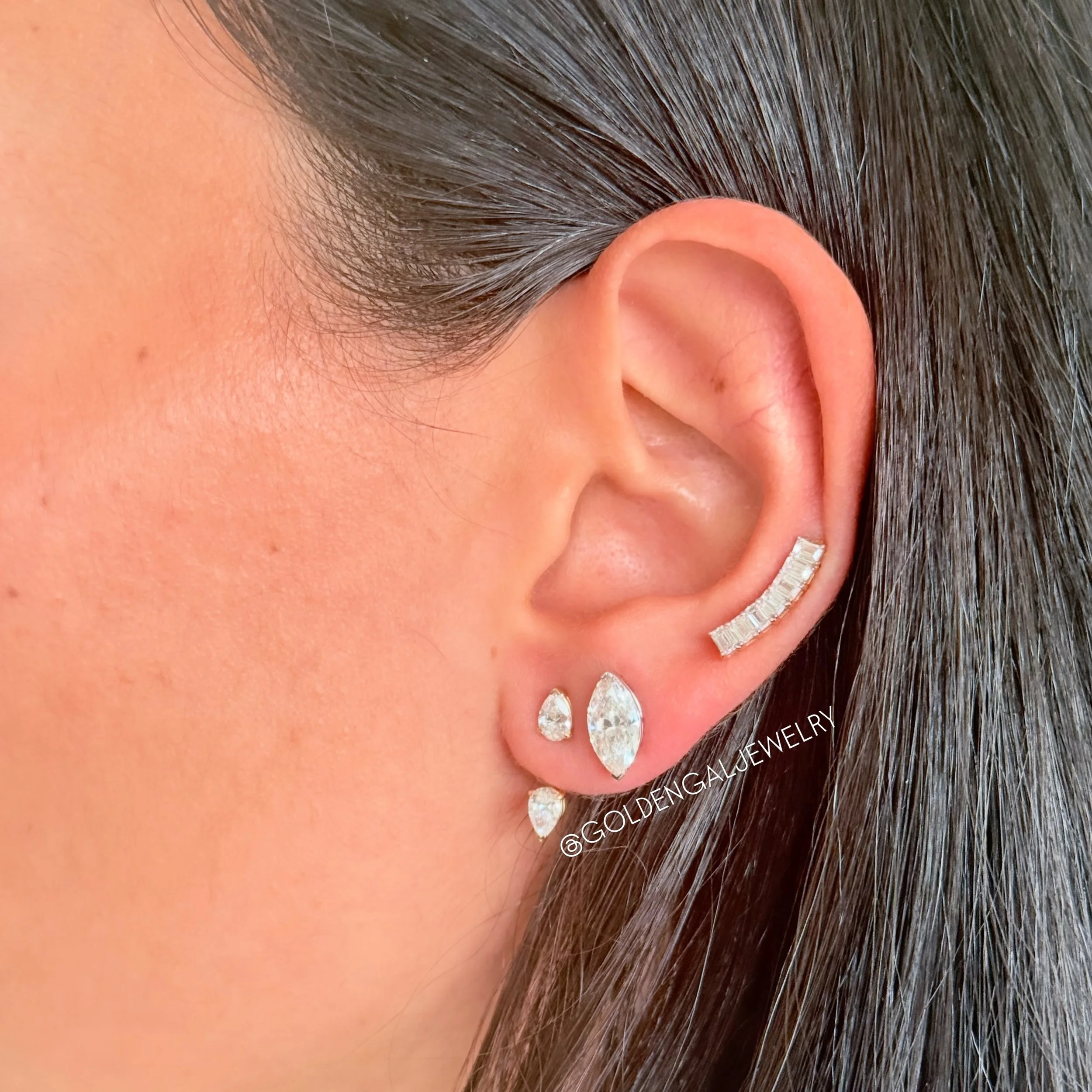 Because we KNOW what minimal metal &amp; sexy settings are all about. Look no further than Golden Gal for the finest in female fine jewelry. 

#float #newcollection #labdiamonds