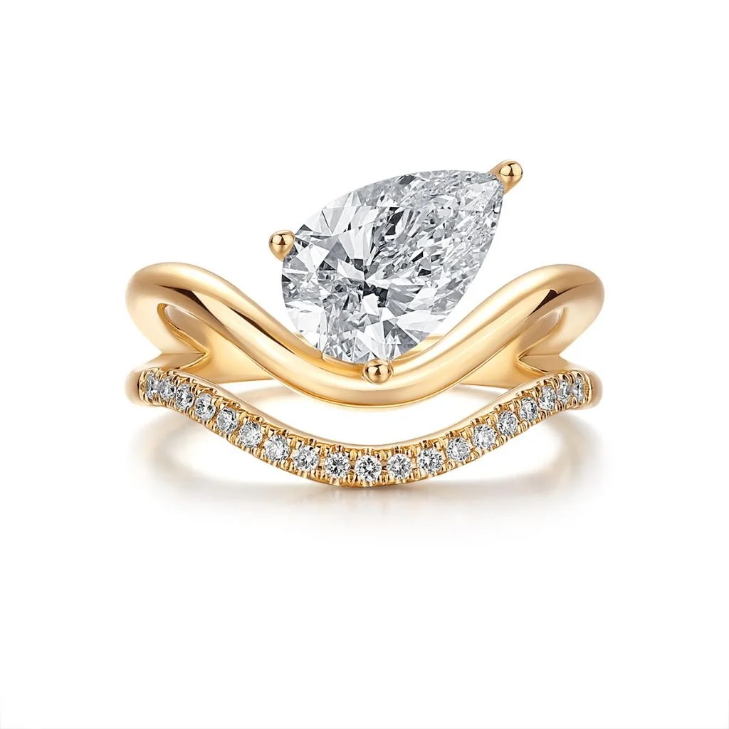 PEAR SOLITAIRE  RING