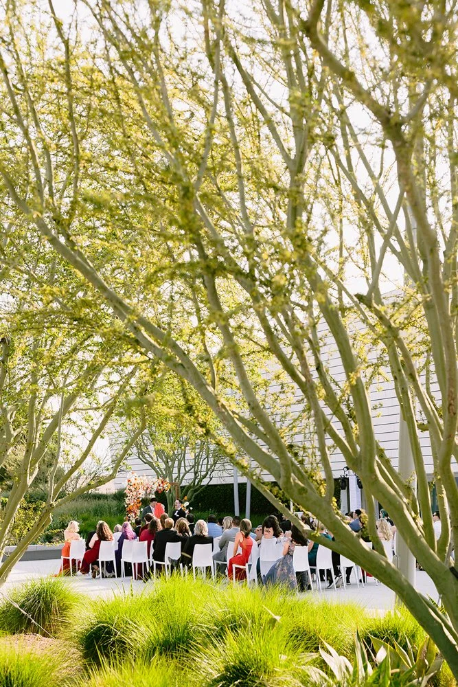 UC-Irvine-Langson-Orange-County-Museum-of-Art-wedding-los-angeles-wedding-katherine-joy-photography-pop-of-champange-planner-california-29.jpg