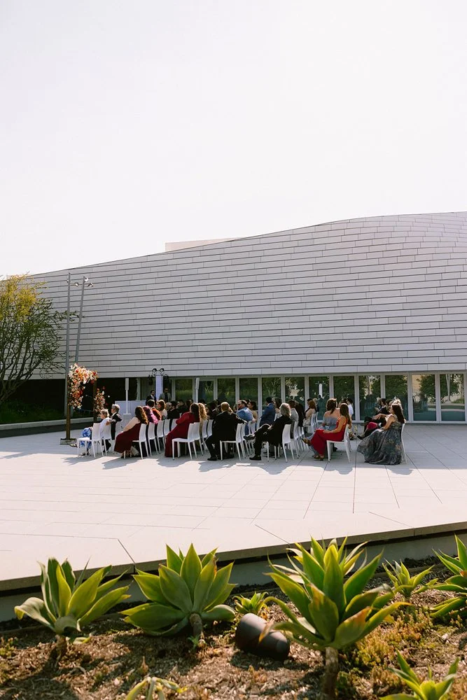 UC-Irvine-Langson-Orange-County-Museum-of-Art-wedding-los-angeles-wedding-katherine-joy-photography-pop-of-champange-planner-california-25.jpg