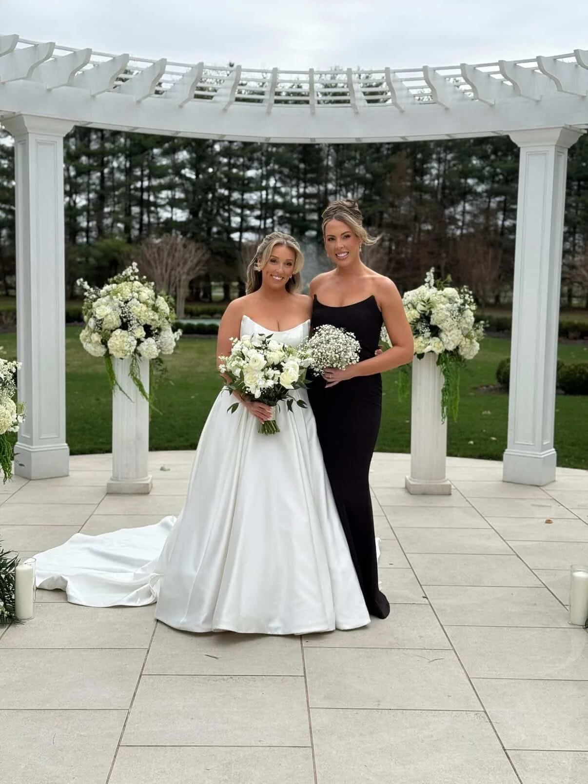 bride and bridal party spray tan