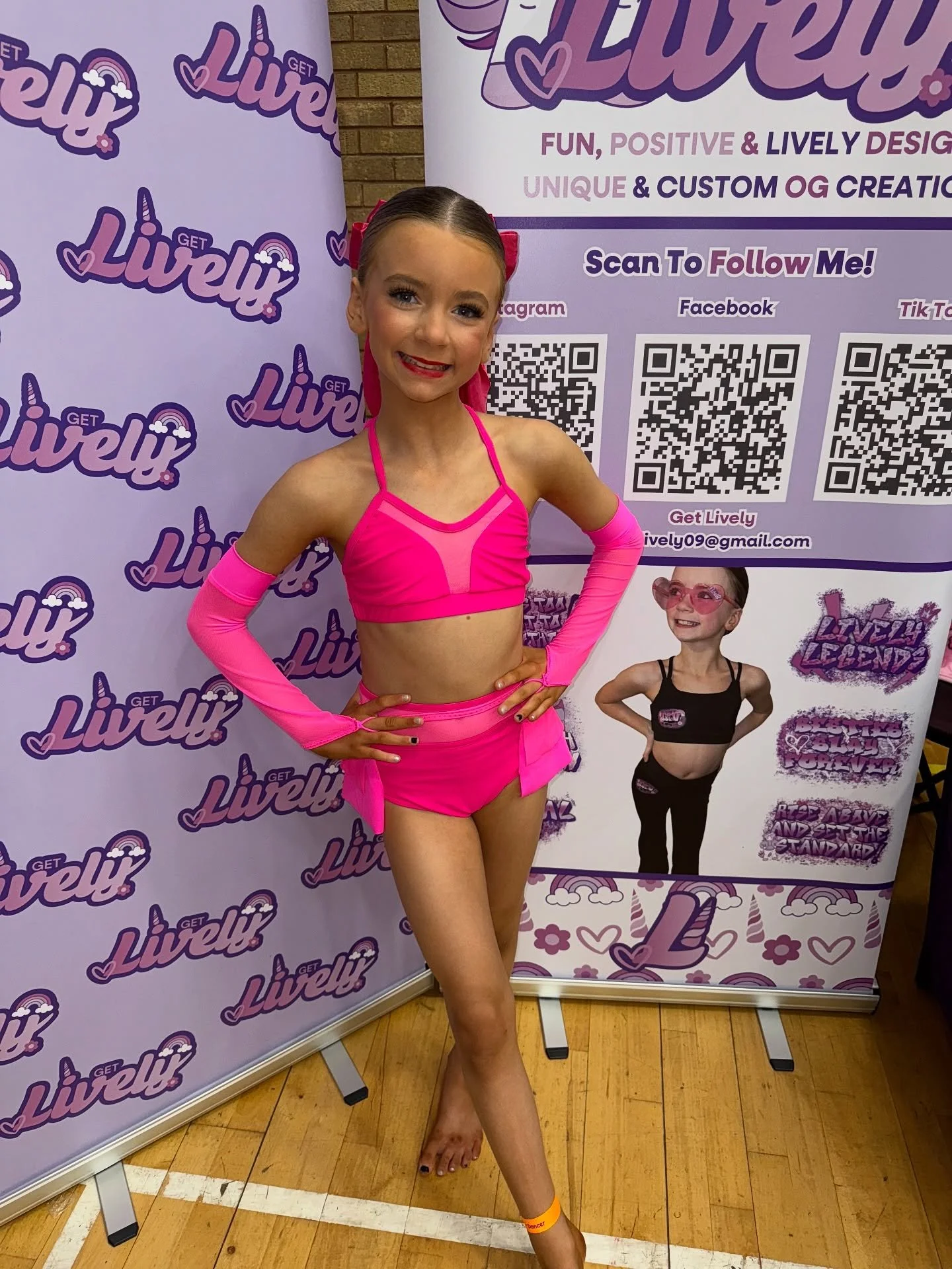 The support means EVERYTHING! ✨💖

Over a year of building my dream biz, learning, creating and growing &amp; now I&rsquo;m finally about to branch out to my biggest goals ever! 💅🌟

Every like, comment, message, order and kind word means the world 