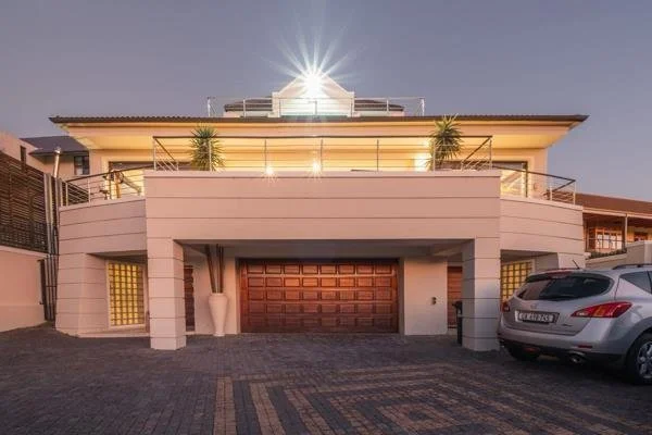 WhatsApp Image 2025-09-15 at 10.03.55.jpeg