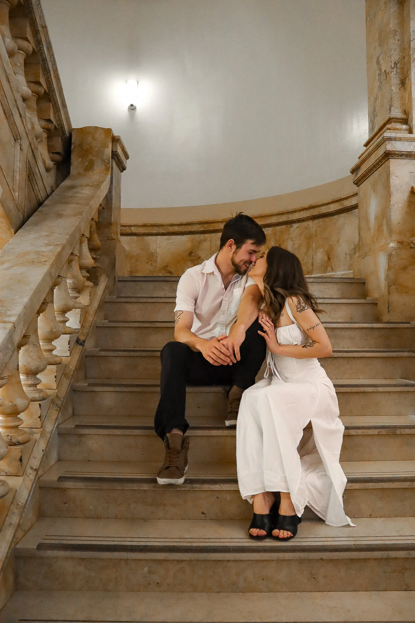 Couples session date night at the Milwaukee Library