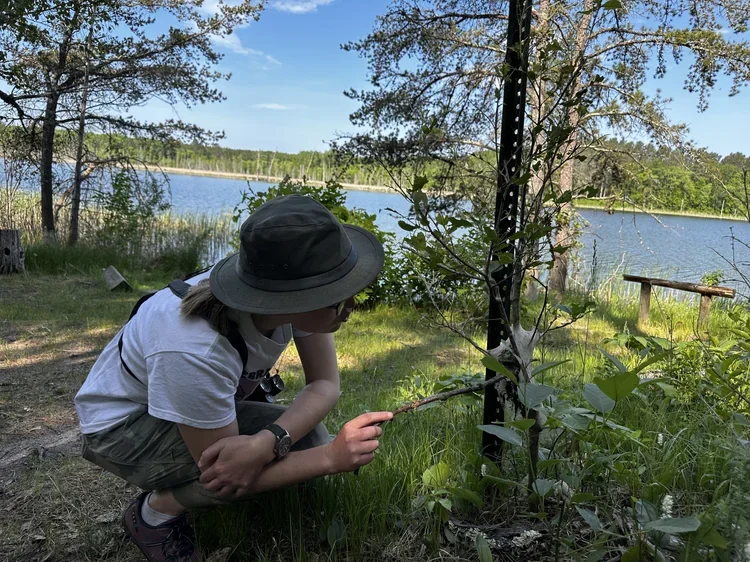 Young Naturalists Camp: Trail Trekkers