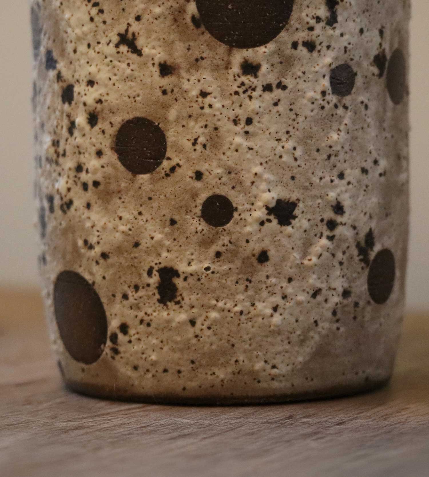 The-Strata-Vase-Pebble-4.jpg