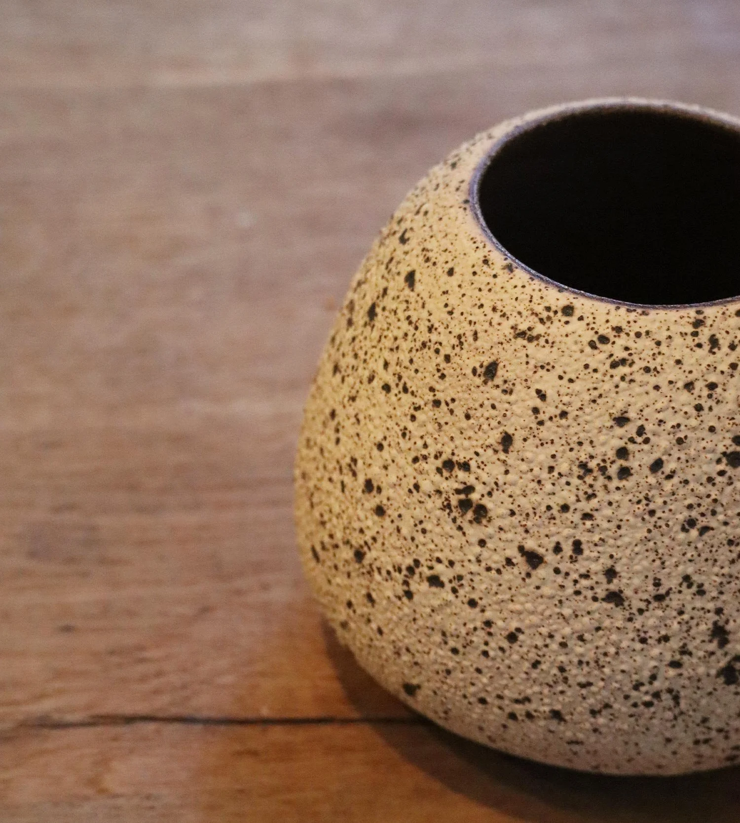 The-Strata-Vase-Boulder-3.jpg