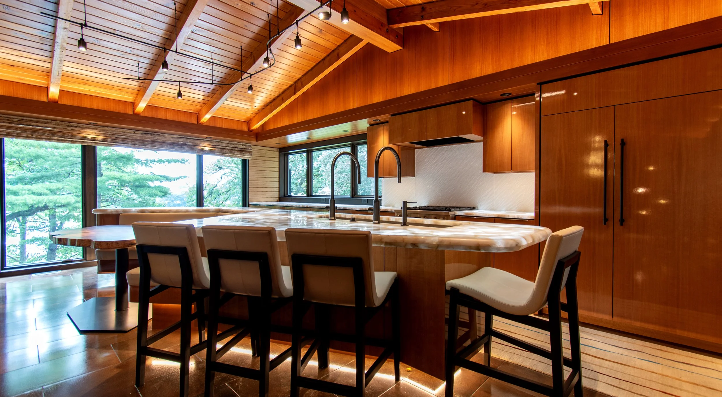 Kitchen_Perspective_H_534_M.jpg