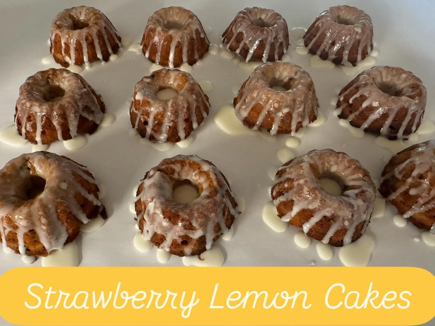 Summer tastes like strawberry lemonade 🍓🍋🌴☀️