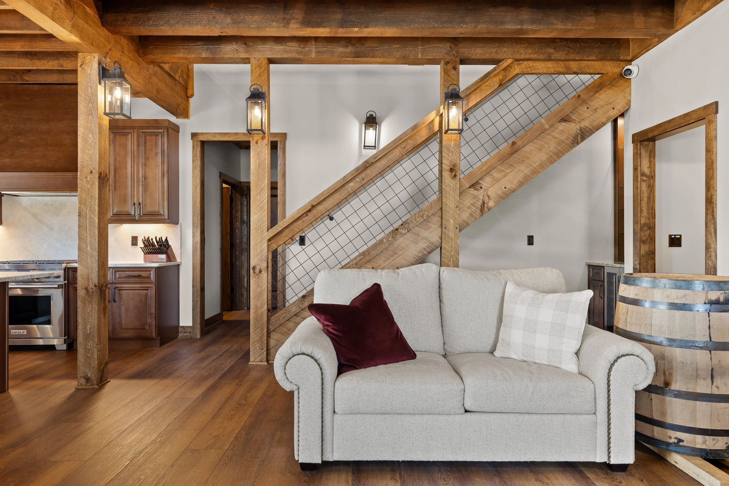 custom-barndominium-interior-lighthouse-construction-living.jpg